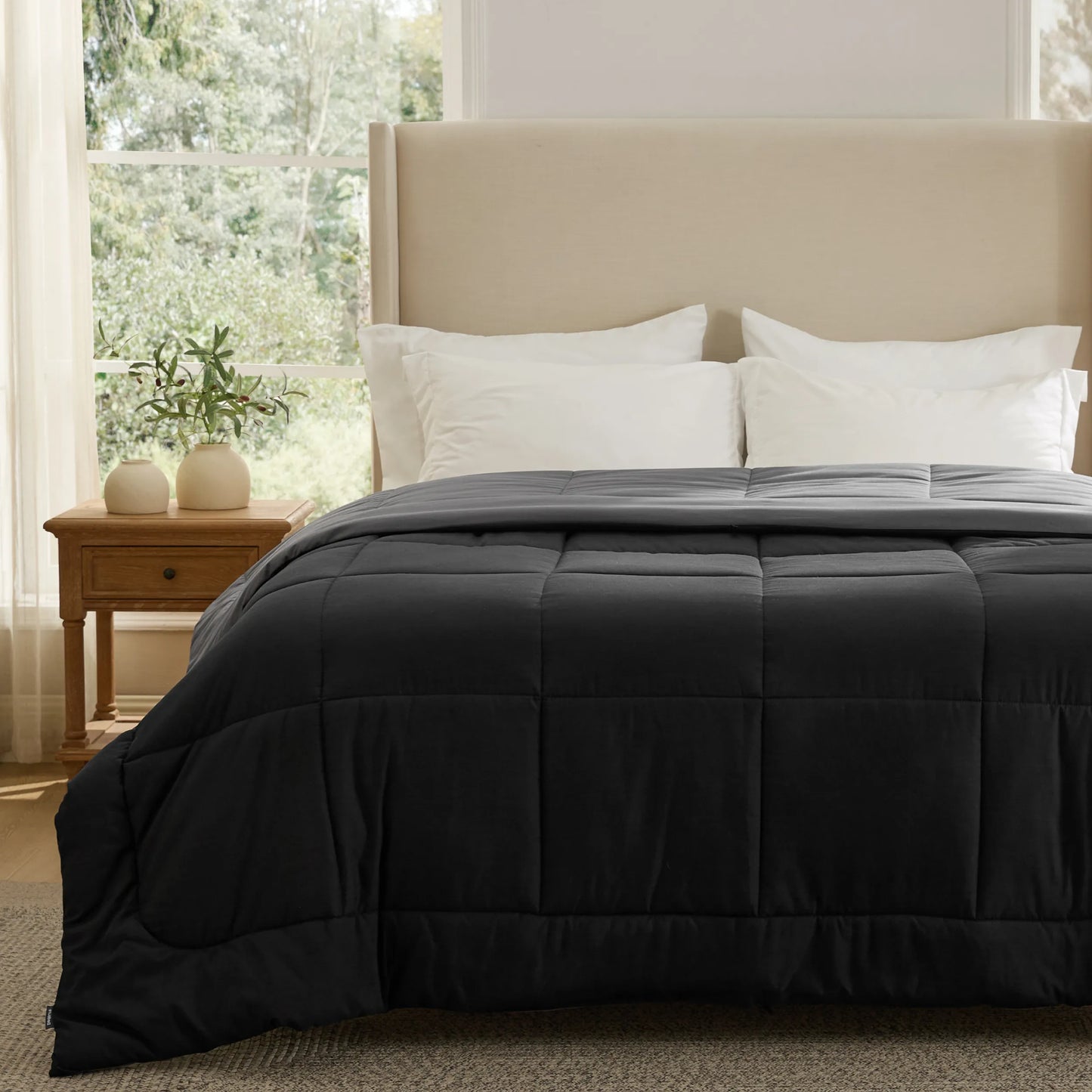 Down-Alternative Comforter