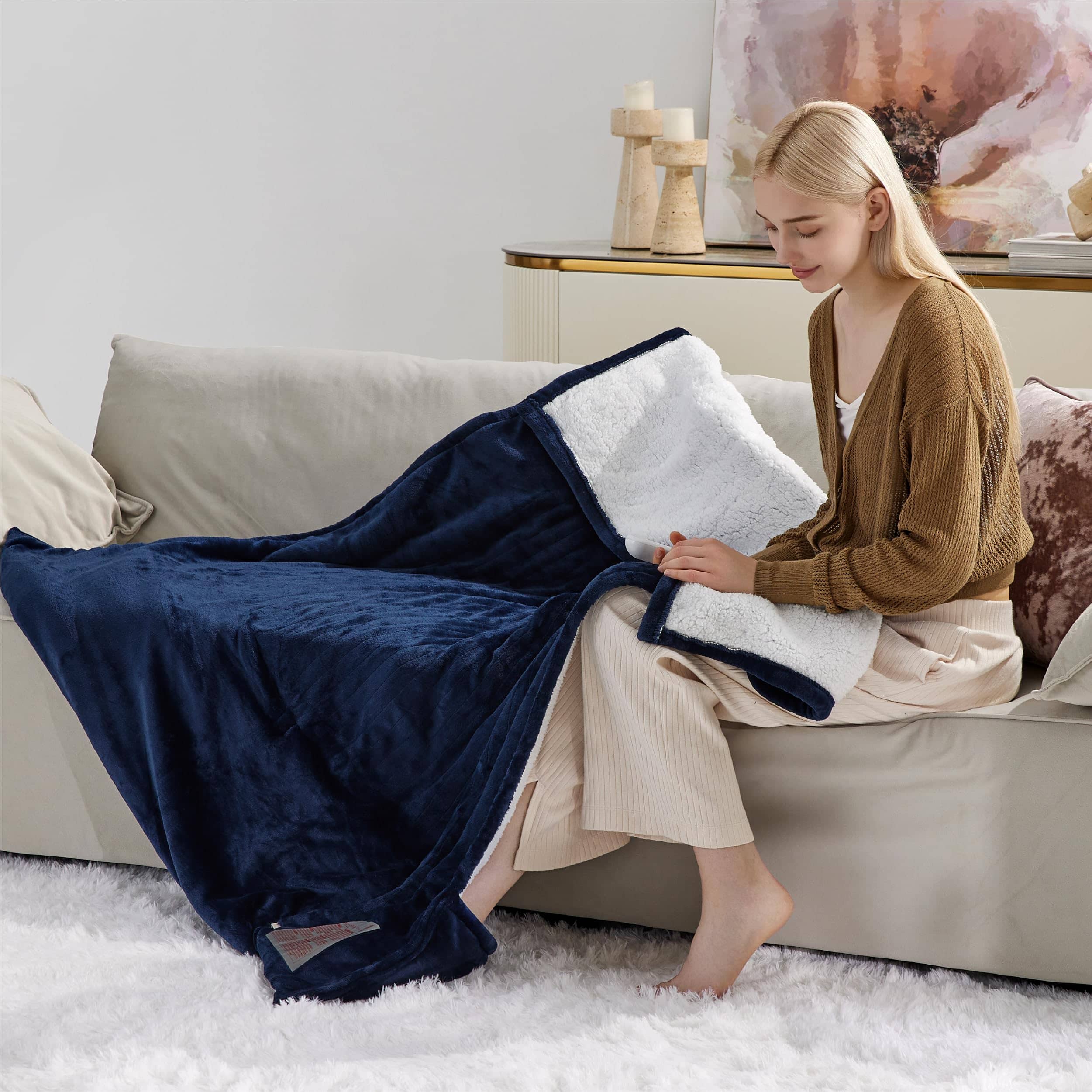 Electric throw with foot pocket hot sale