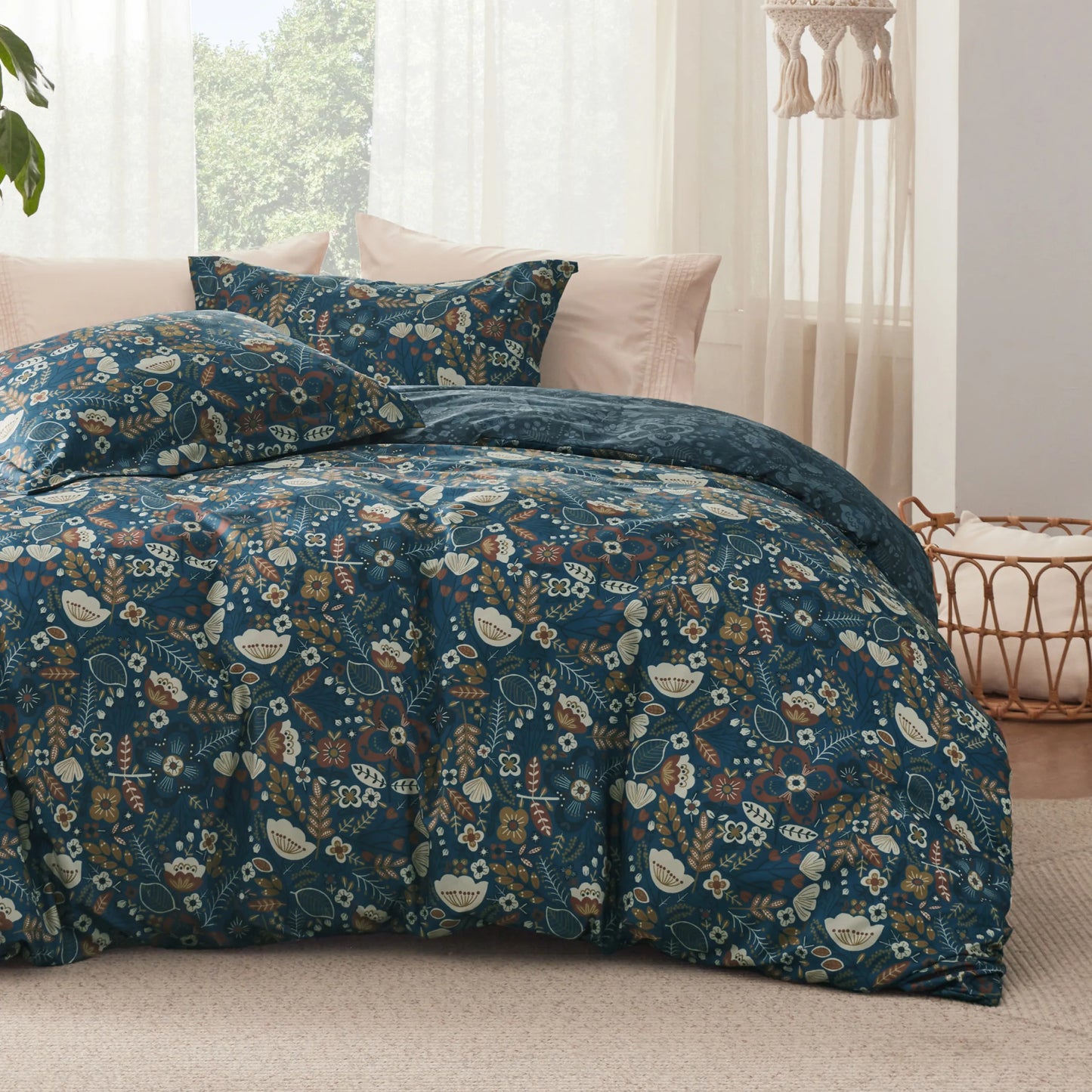 Reversible Floral Duvet Cover Set