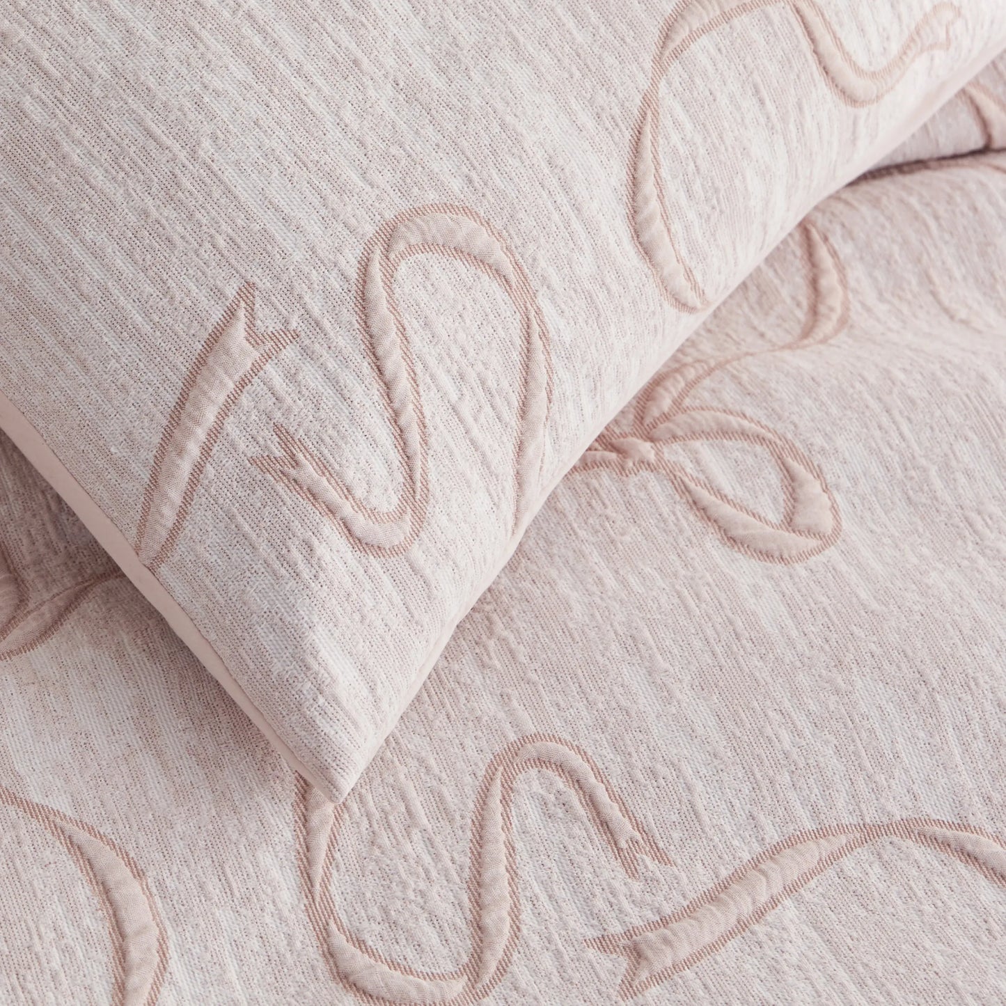 Graceful Bow Jacquard Comforter Set