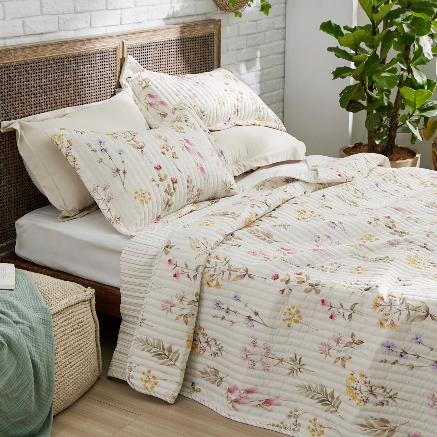 Botanical Quilt Set