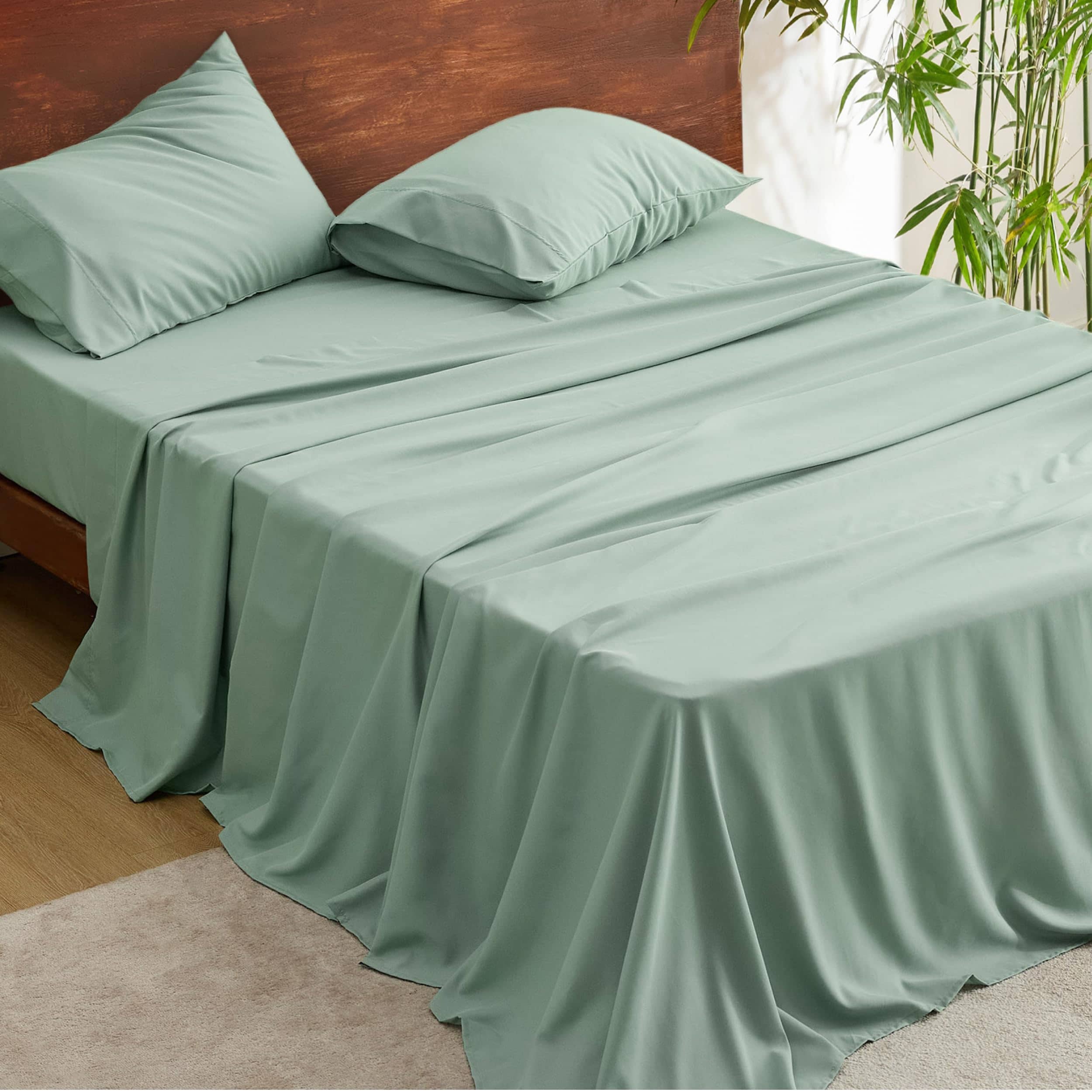 Polyester and Rayon Derived From Bamboo Blend Sheet Set