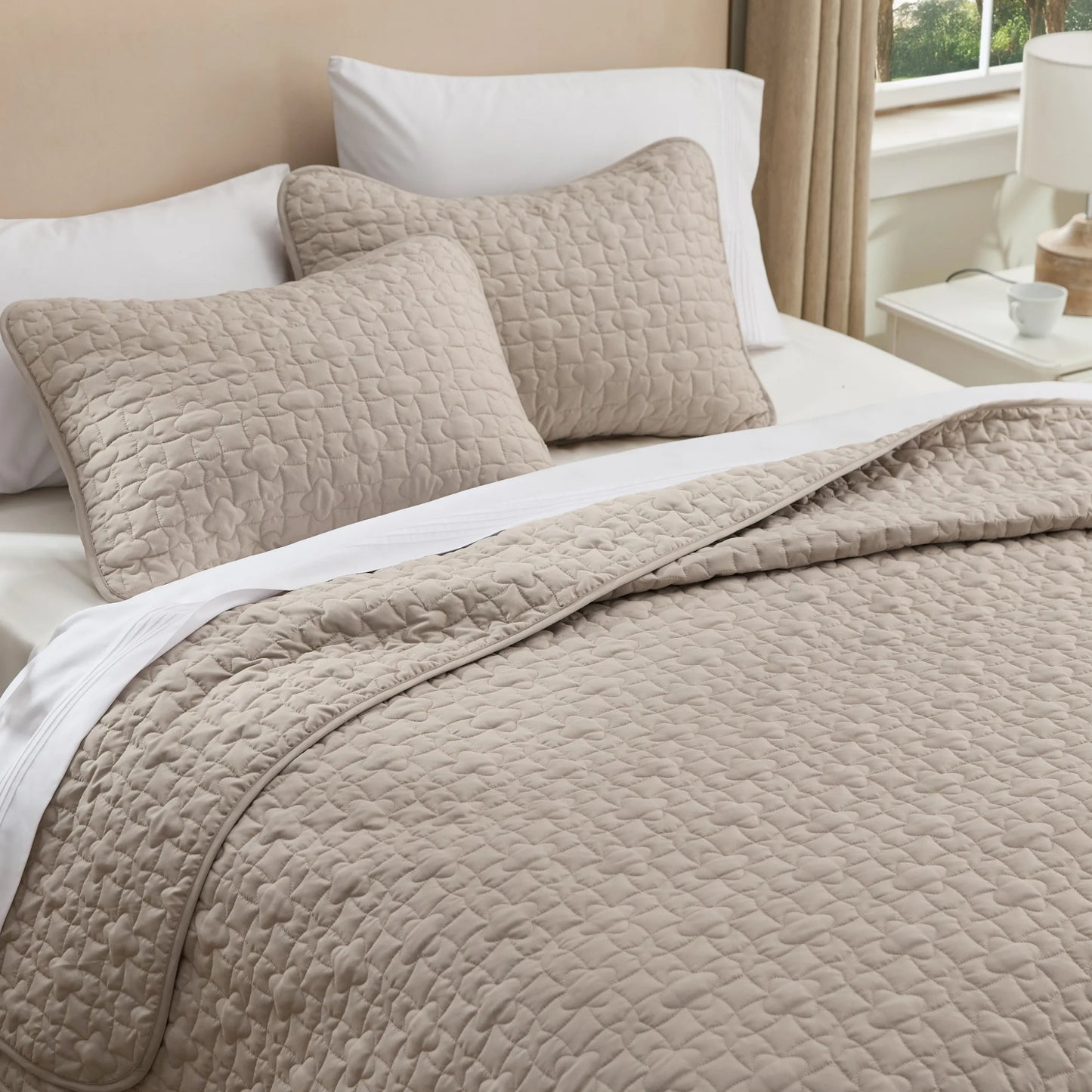 Lucky Star Quilt Set