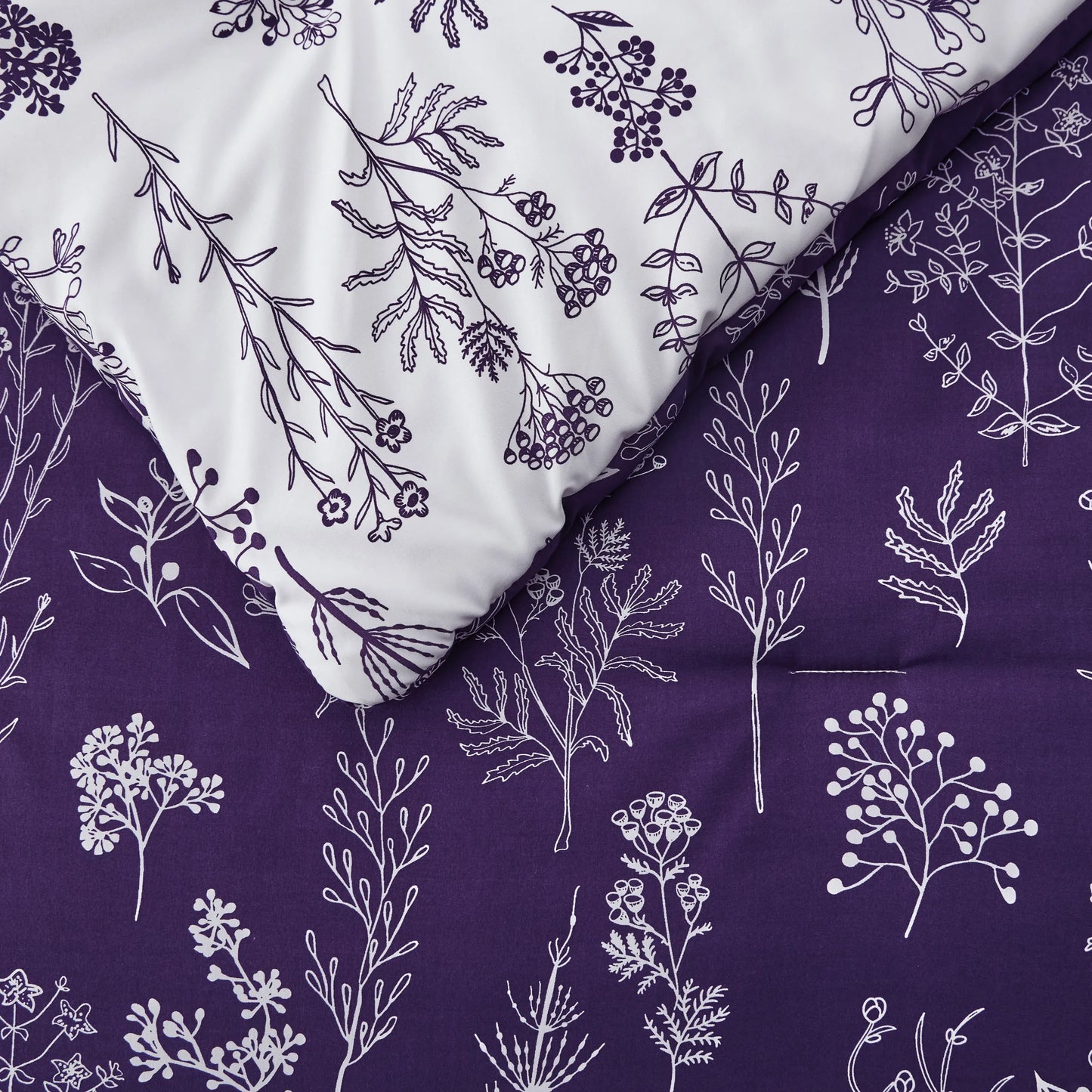 Reversible Floral Print Comforter Set