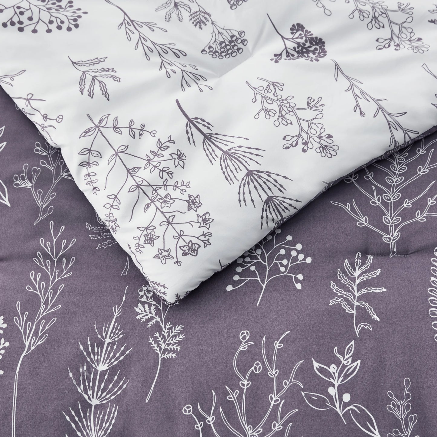 Reversible Floral Print Comforter Set