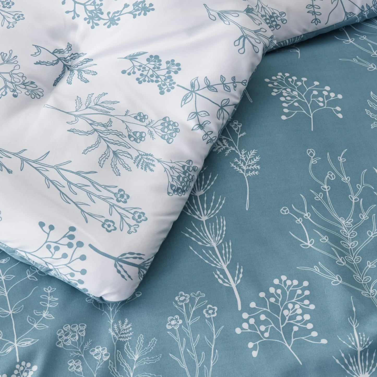 Floral Comforter Set