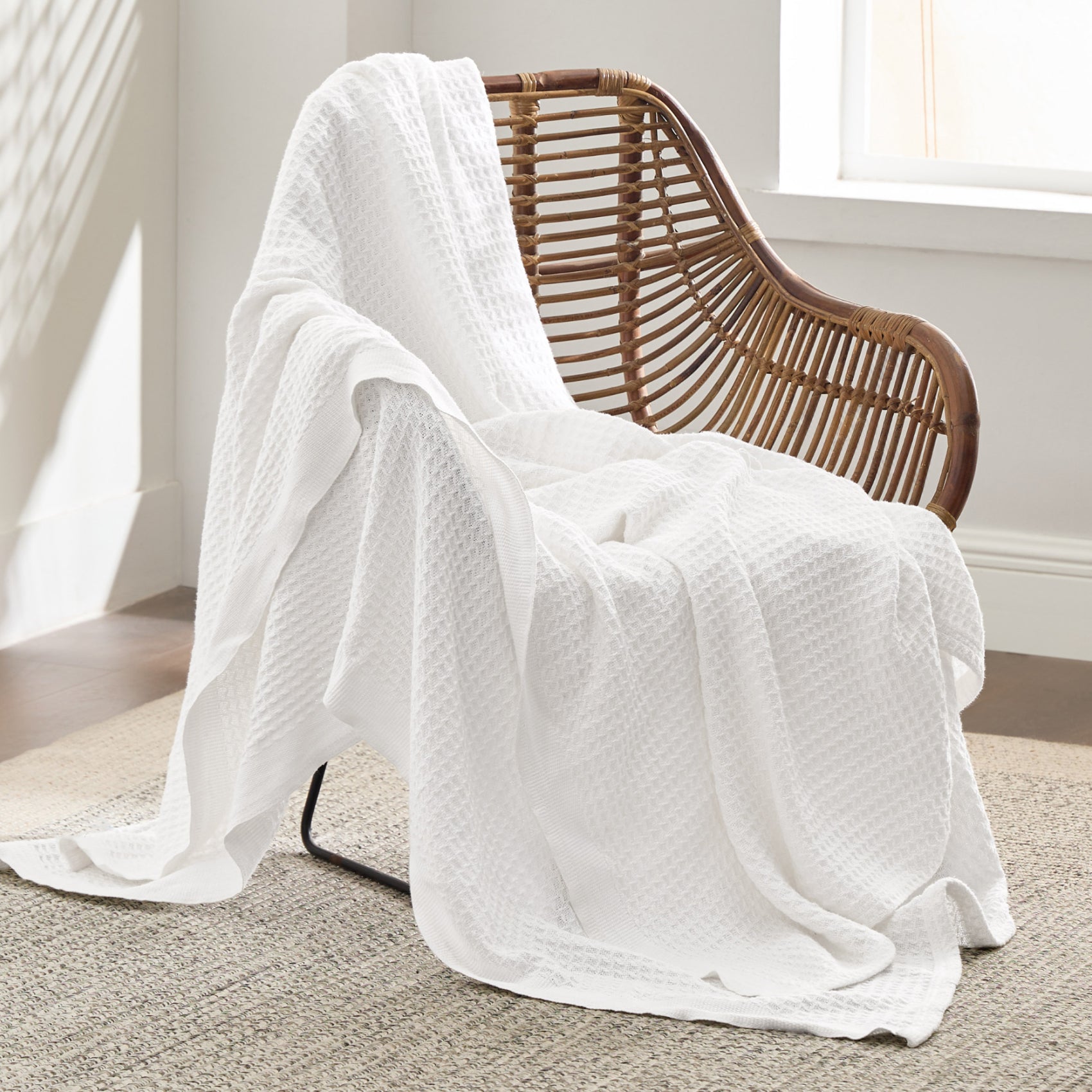 White organic cotton waffle weave blanket