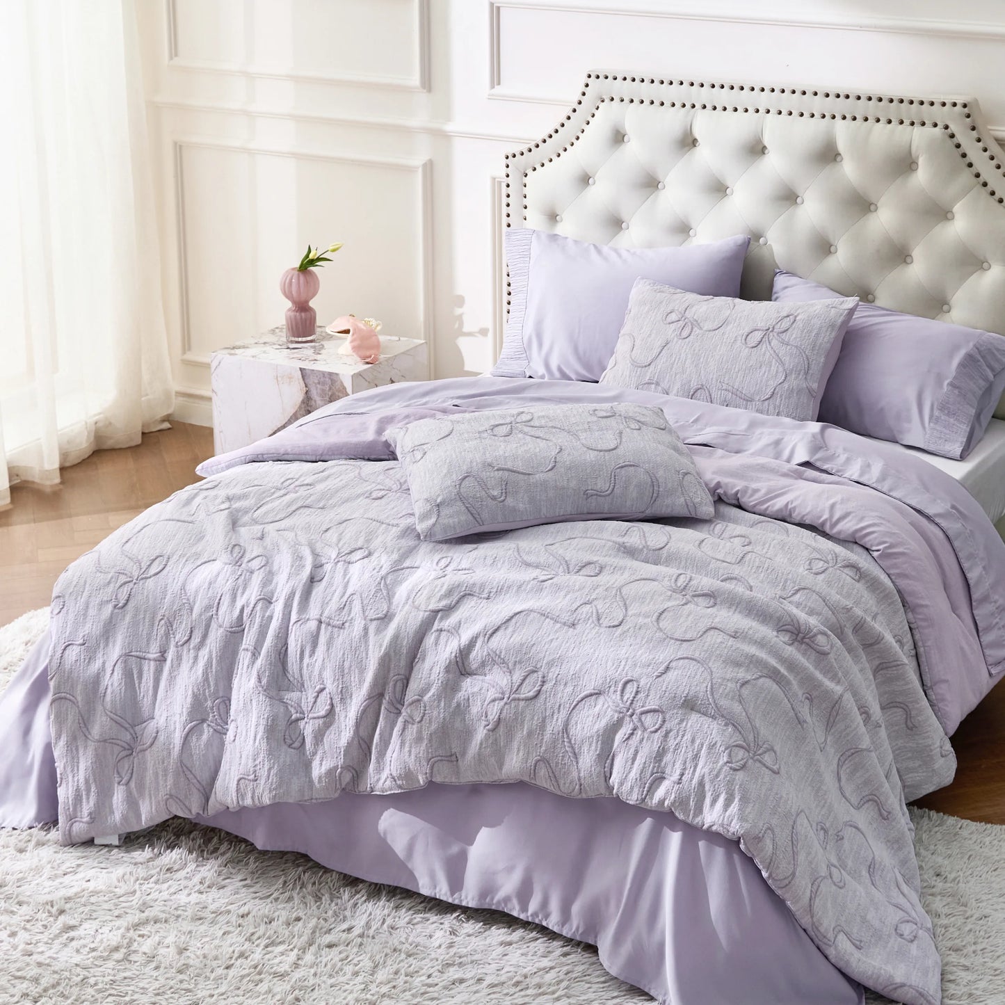 Graceful Bow Jacquard Comforter Set
