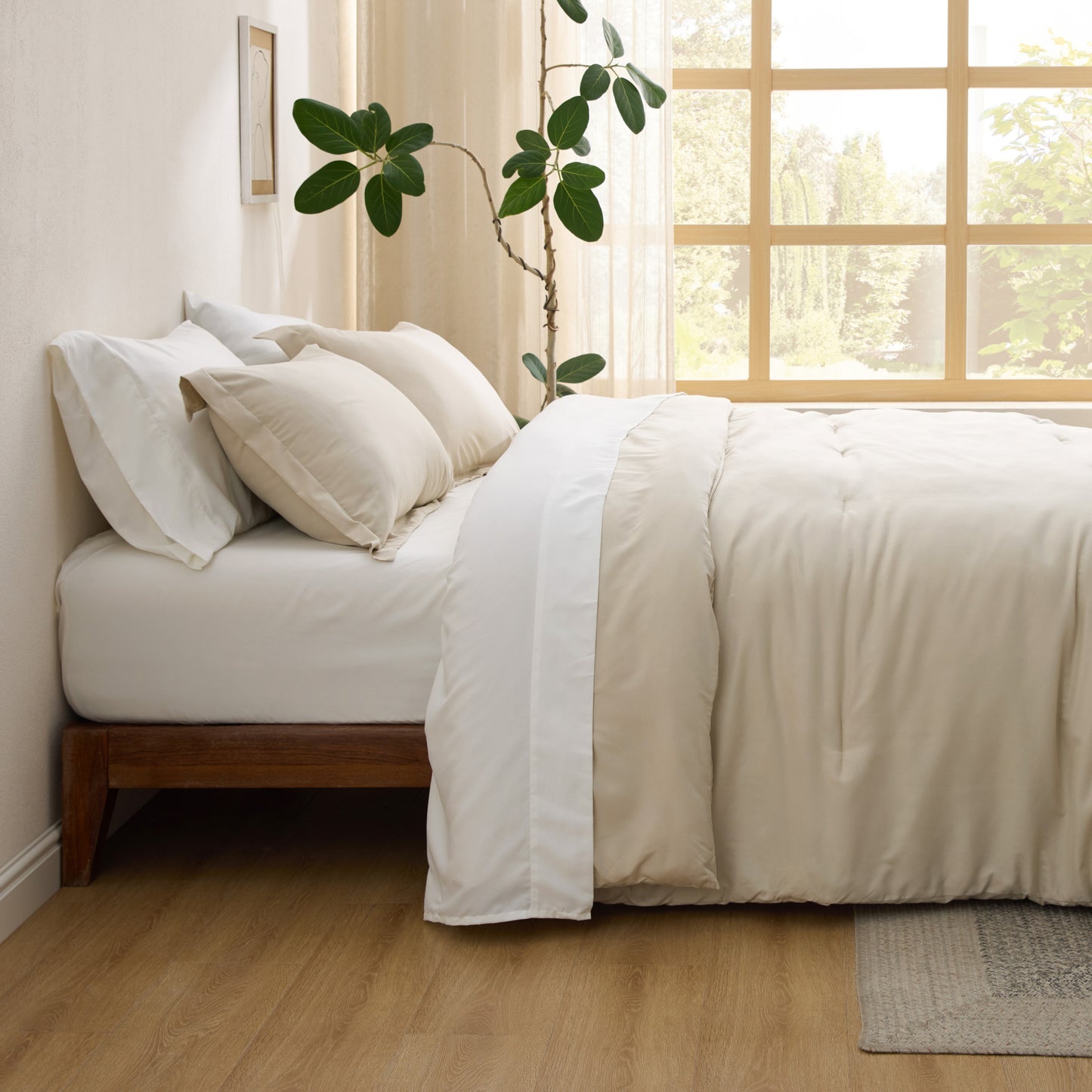 Dual-Tone Bed-in-a-Bag