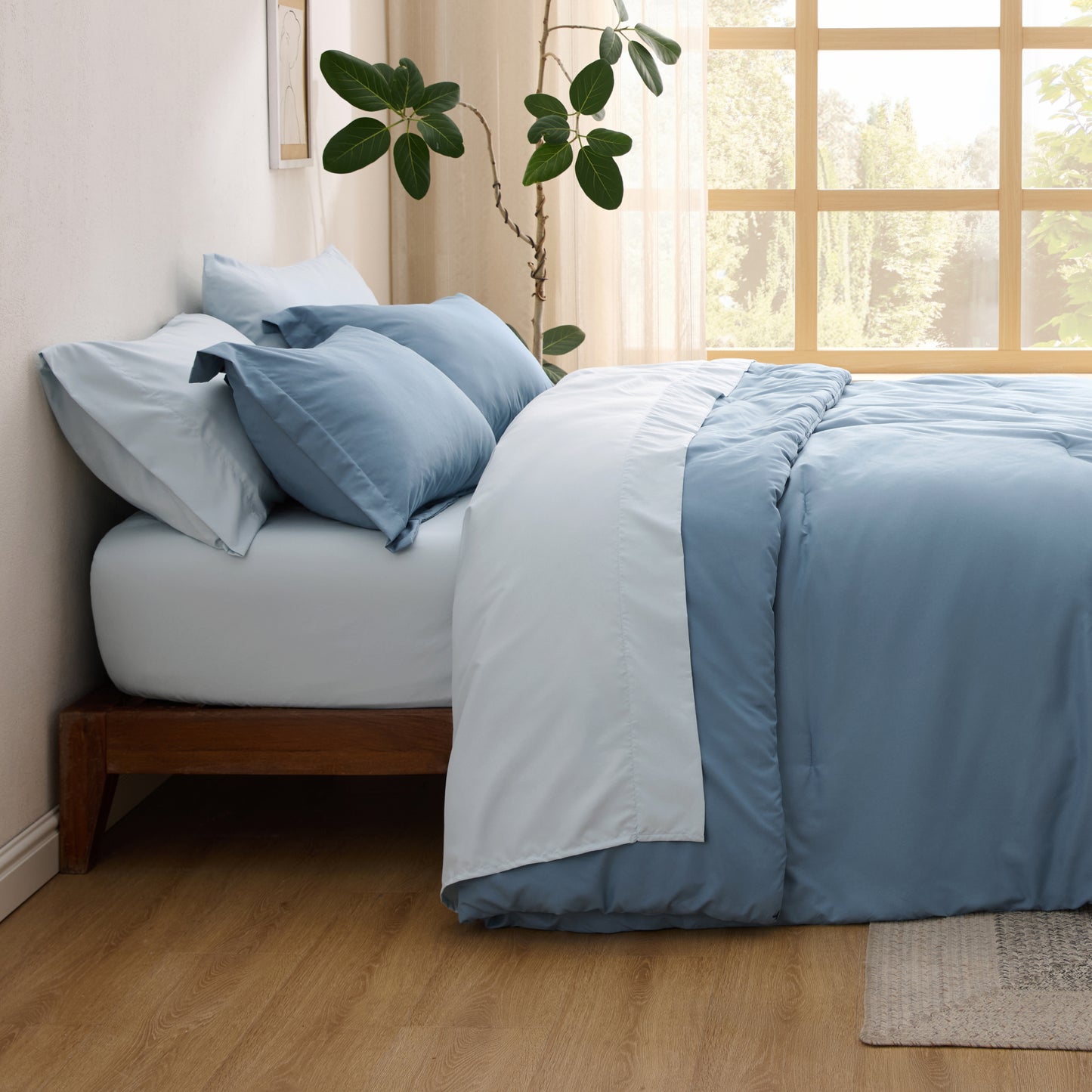 Dual-Tone Bed-in-a-Bag