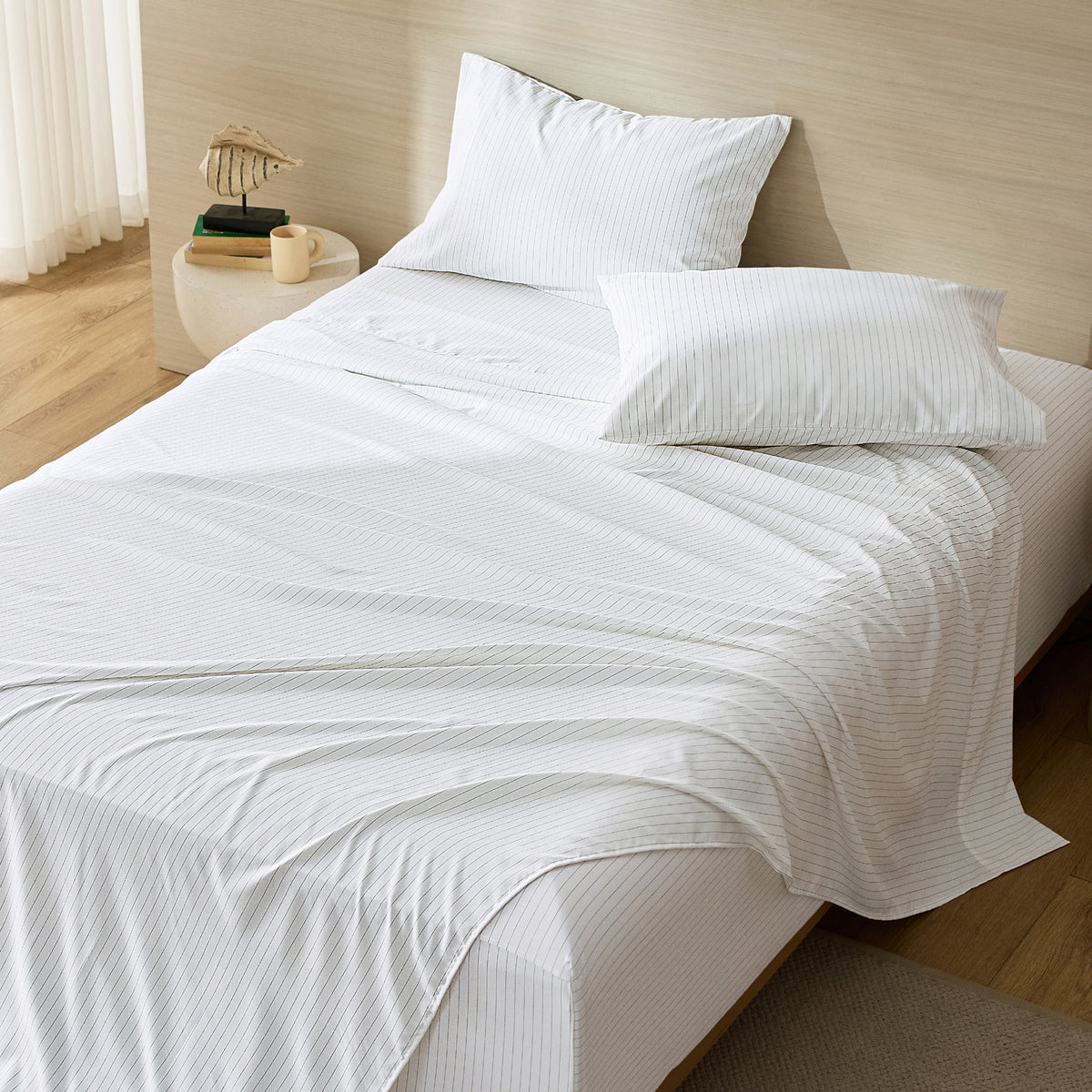 Paws Welcome Shared Comfort Sheet Set