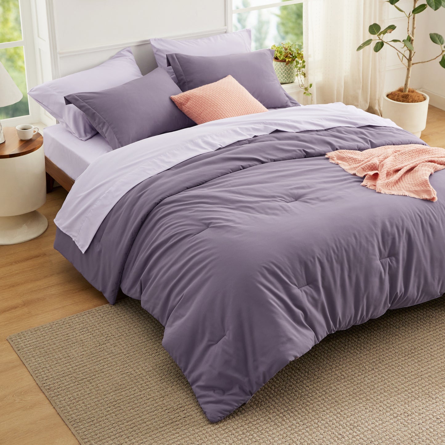 Dual-Tone Bed-in-a-Bag