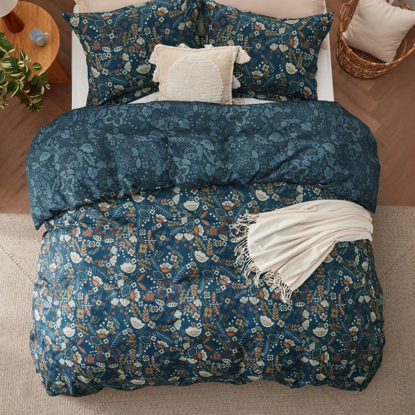 Reversible Floral Duvet Cover Set