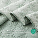 Scrollwork Quilt Set