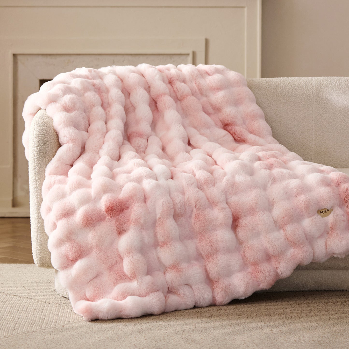GentleSoft™ Bubble Faux Fur Blanket ( )