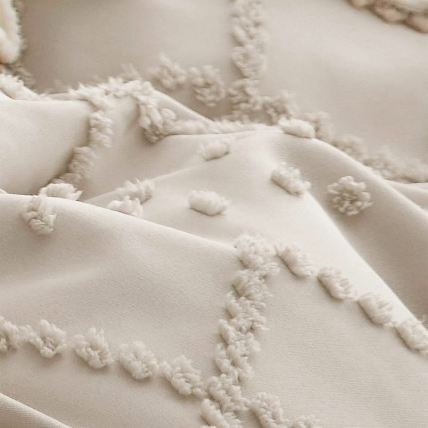 Tufted Embroidery Comforter Set
