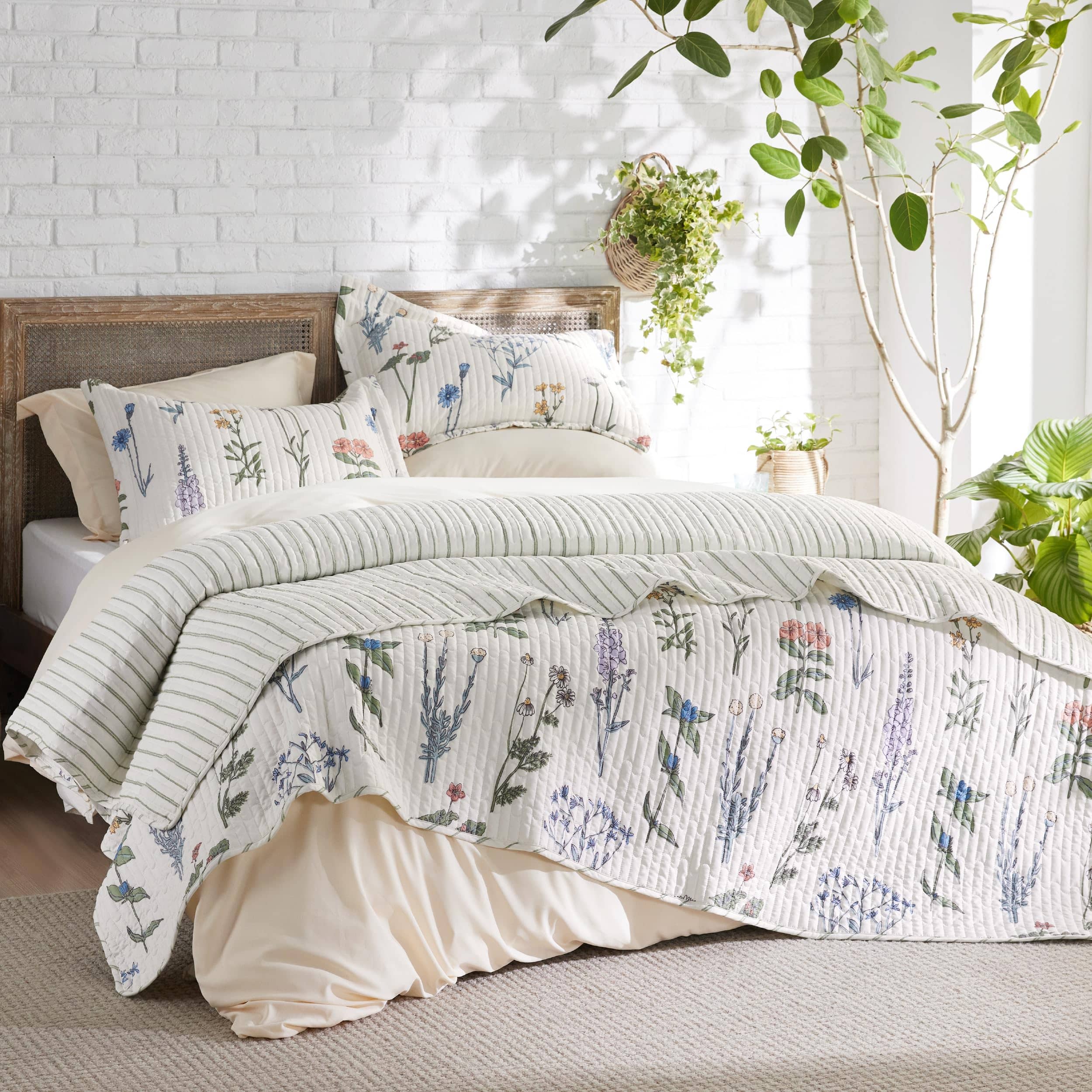 Botanical Quilt Set