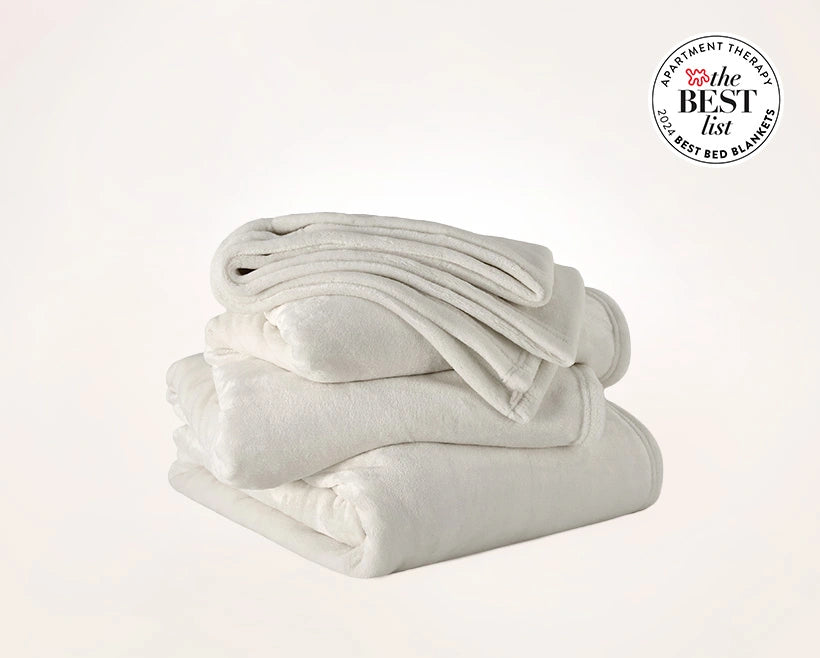 blanket with Apartment Therapy award 