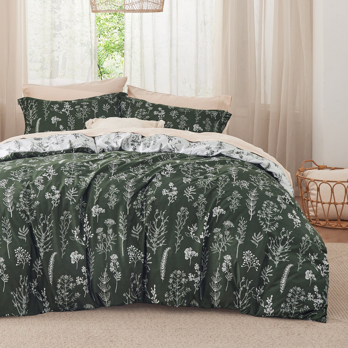 GentleSoft™ Floral Comforter Set