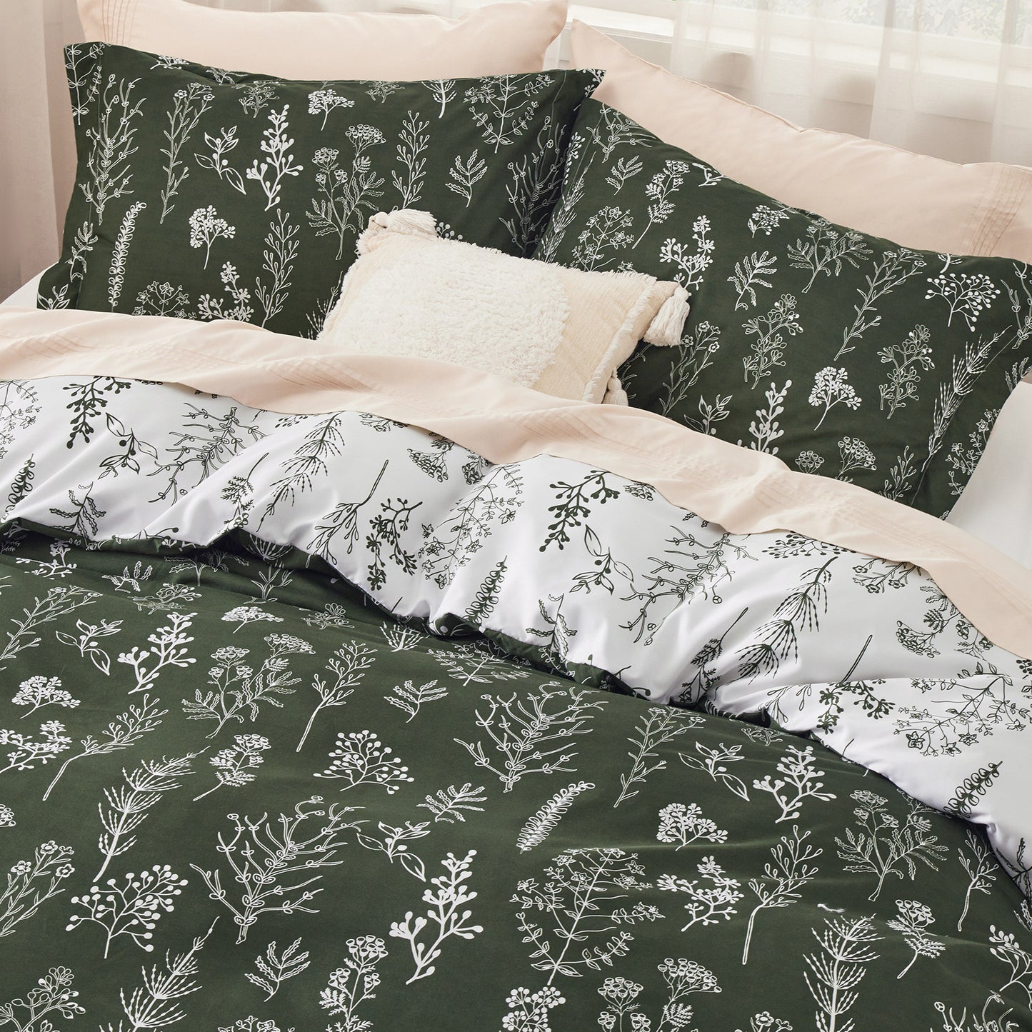 GentleSoft™ Floral Comforter Set