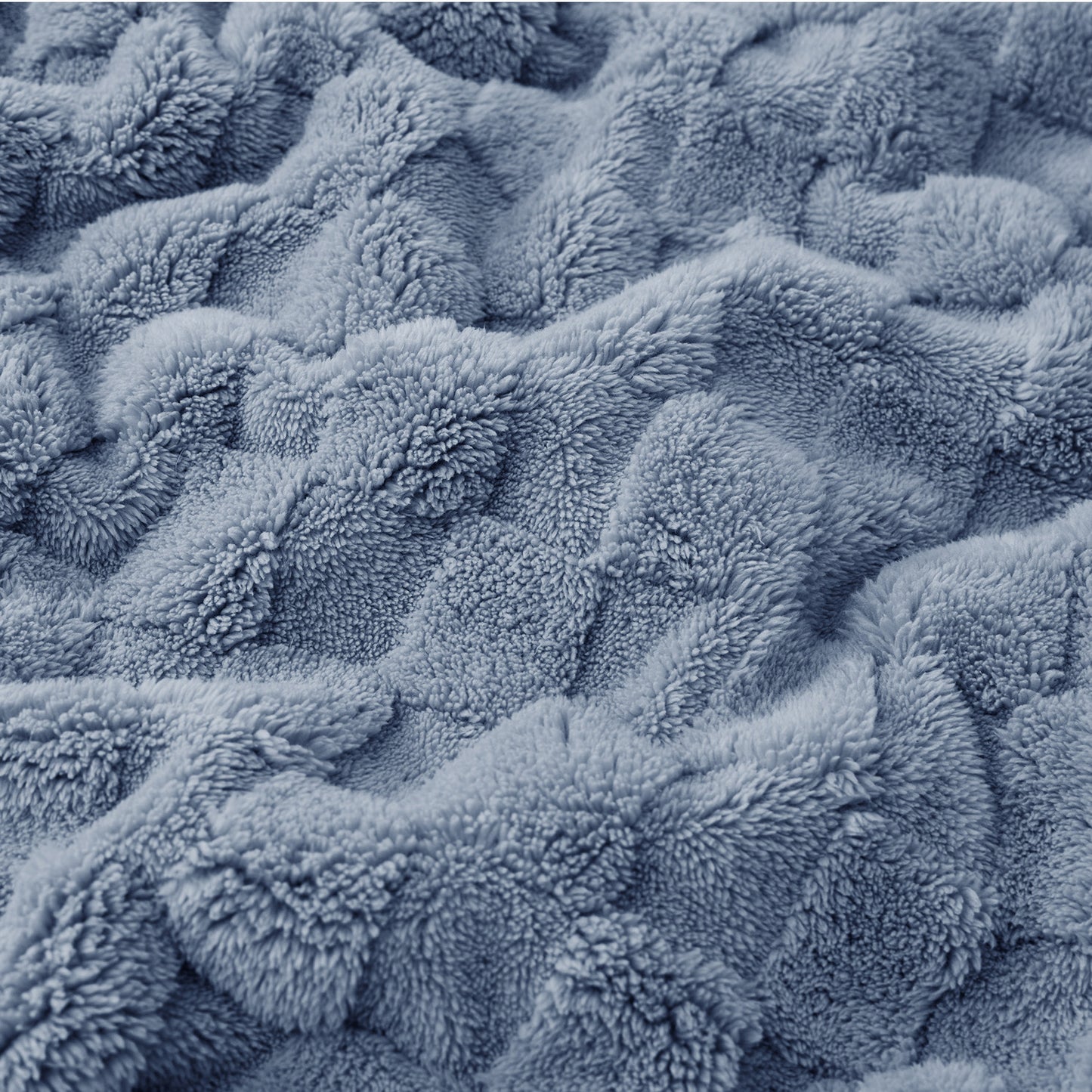 GentleSoft™ Jacquard Shaggy Sherpa Blanket