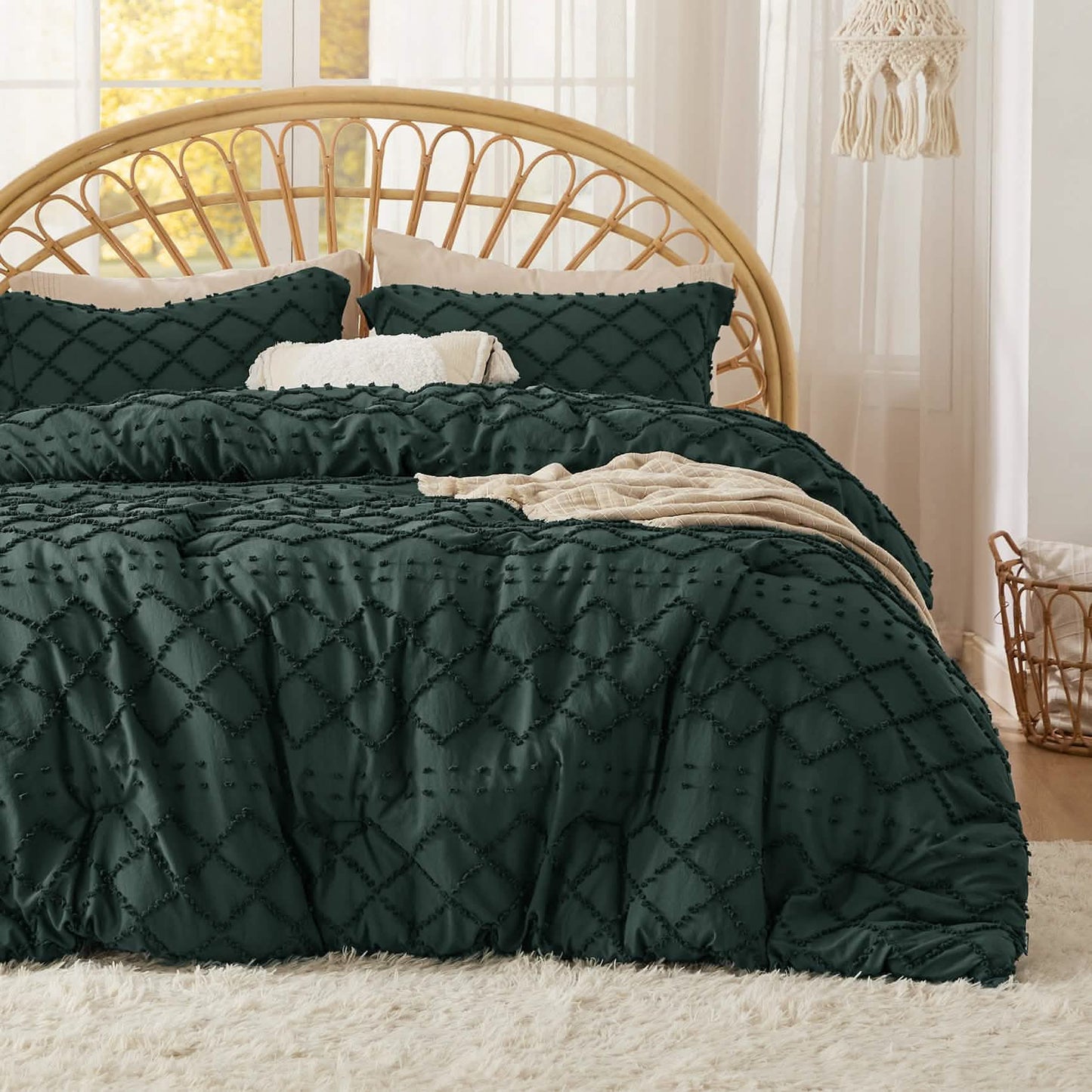 Tufted Embroidery Comforter Set
