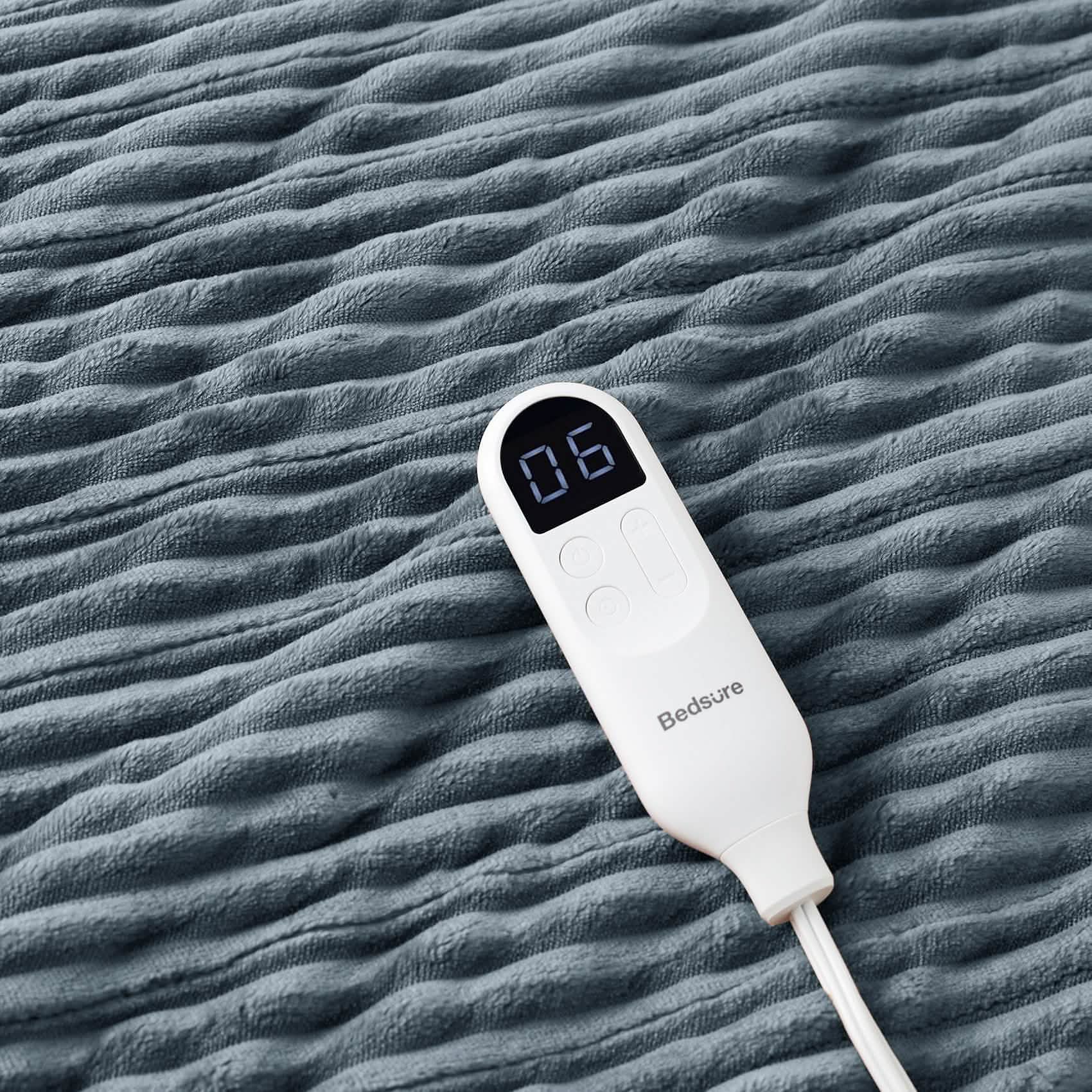 Ribbed Flannel Heated Blanket