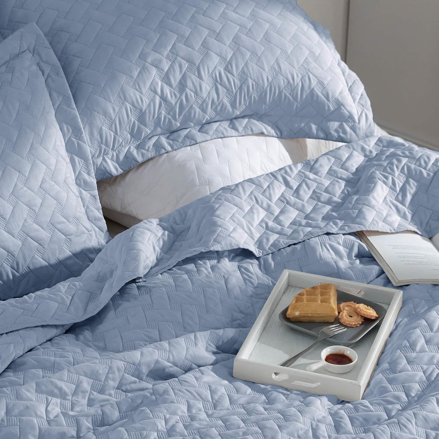 Basket-weave Quilt Set