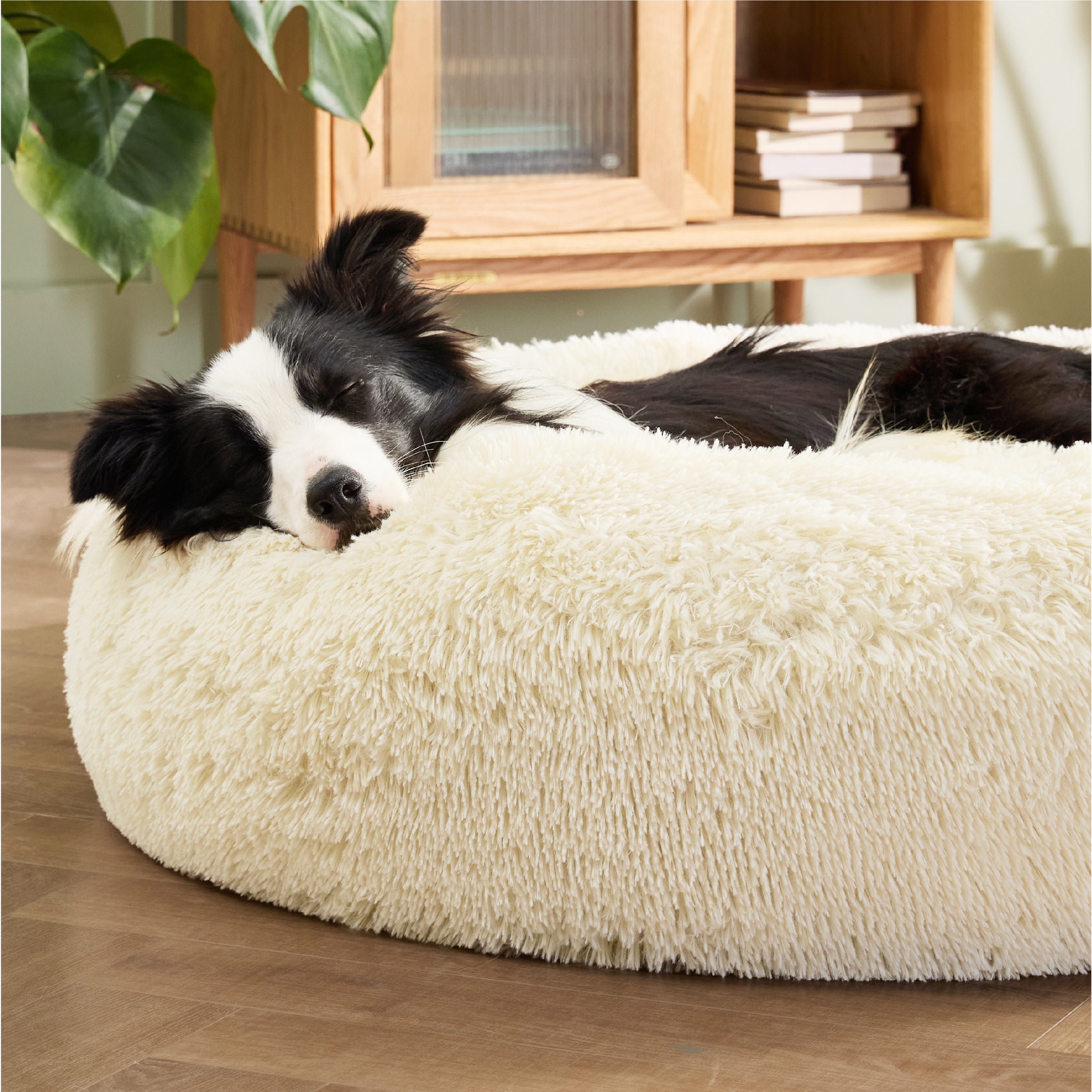 Pet Wiz Super Soft Calming Donut Bed For Small Dogs & Cats (Open Box/Returns)
