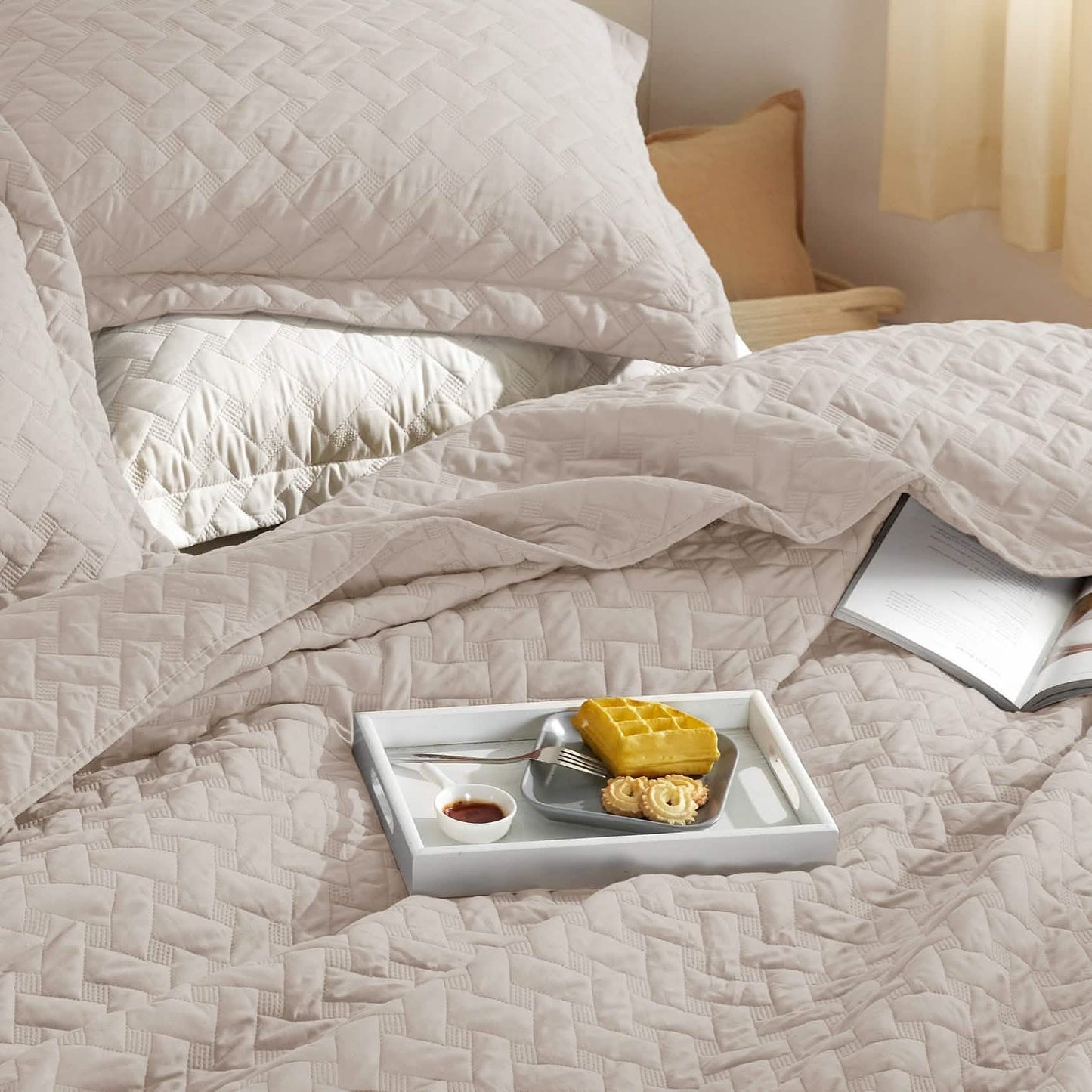 Basket-weave Quilt Set