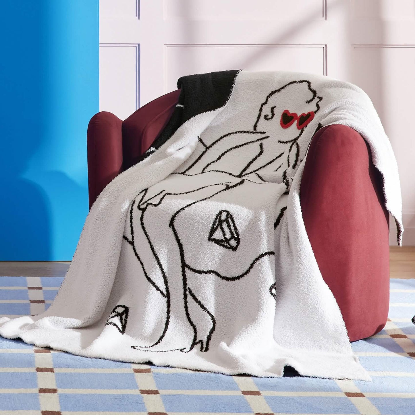 Marilyn Monroe™Feather Yarn Knitted Blanket Dancing Diamonds