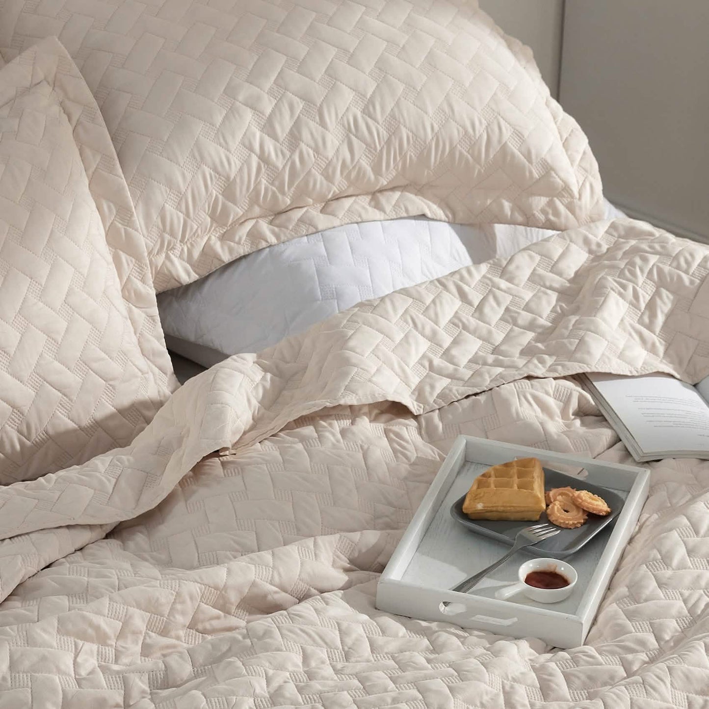 Basket-weave Quilt Set