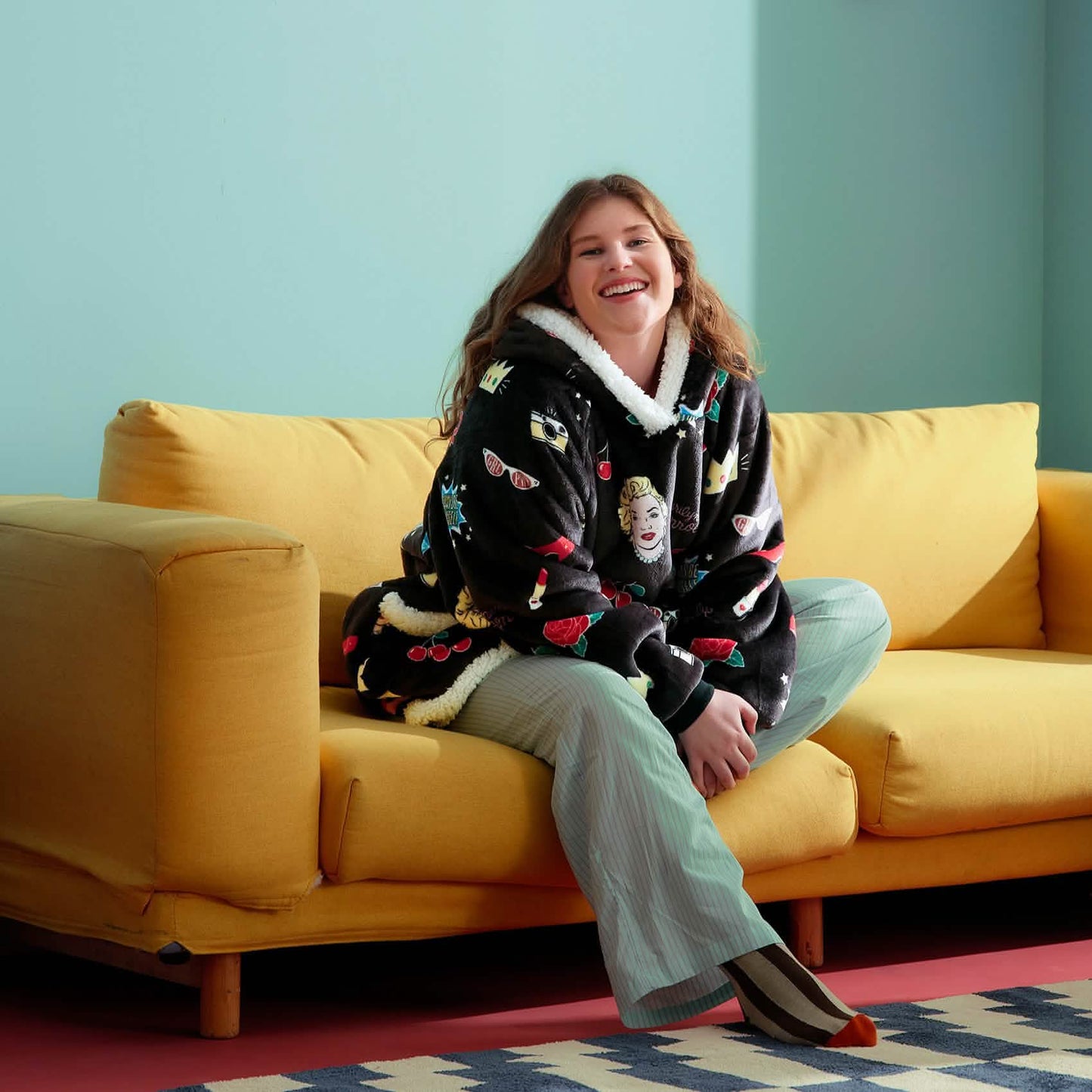 Sherpa Fleece Wearable Blanket- Pop Graphics