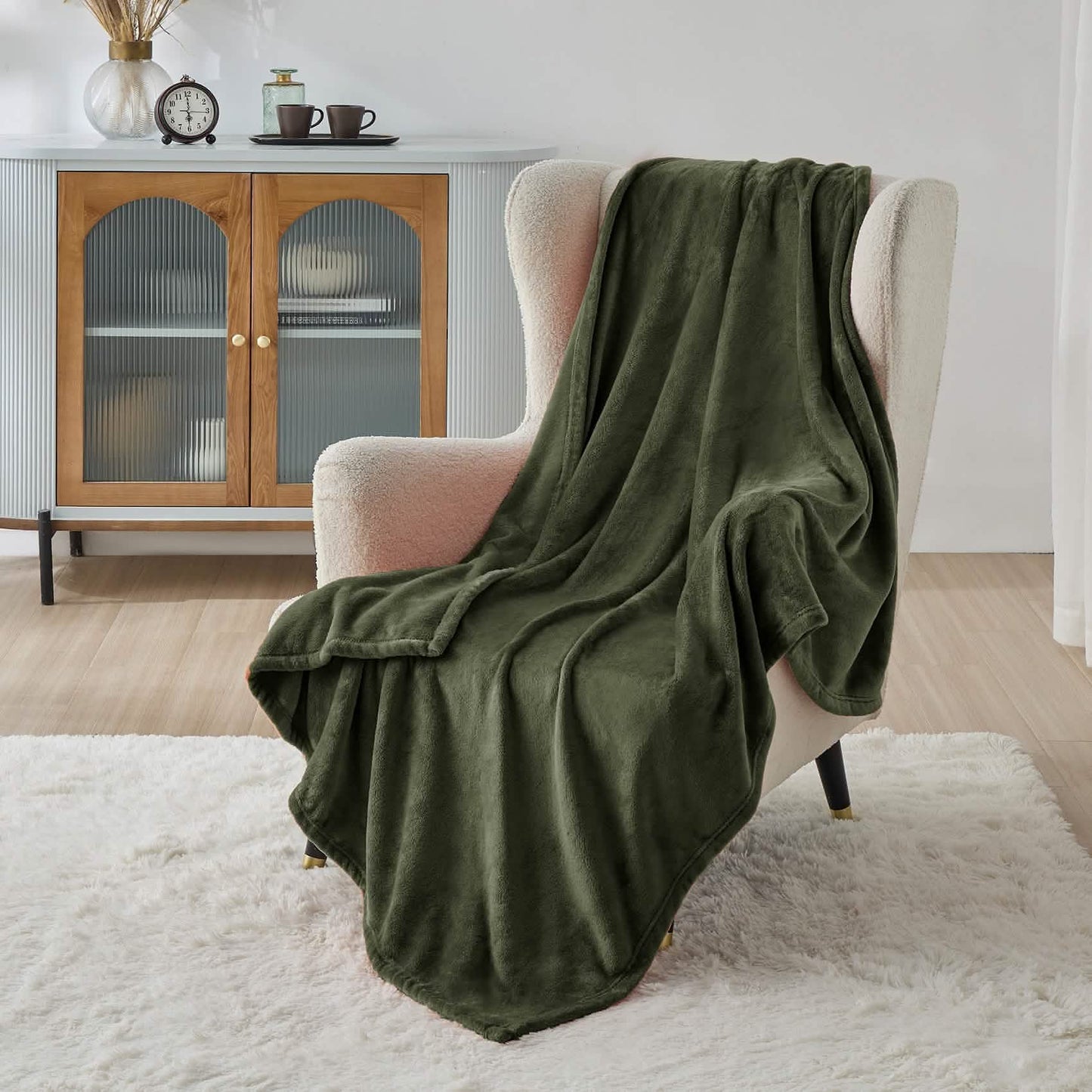 Flannel Fleece Blanket 300gsm-2