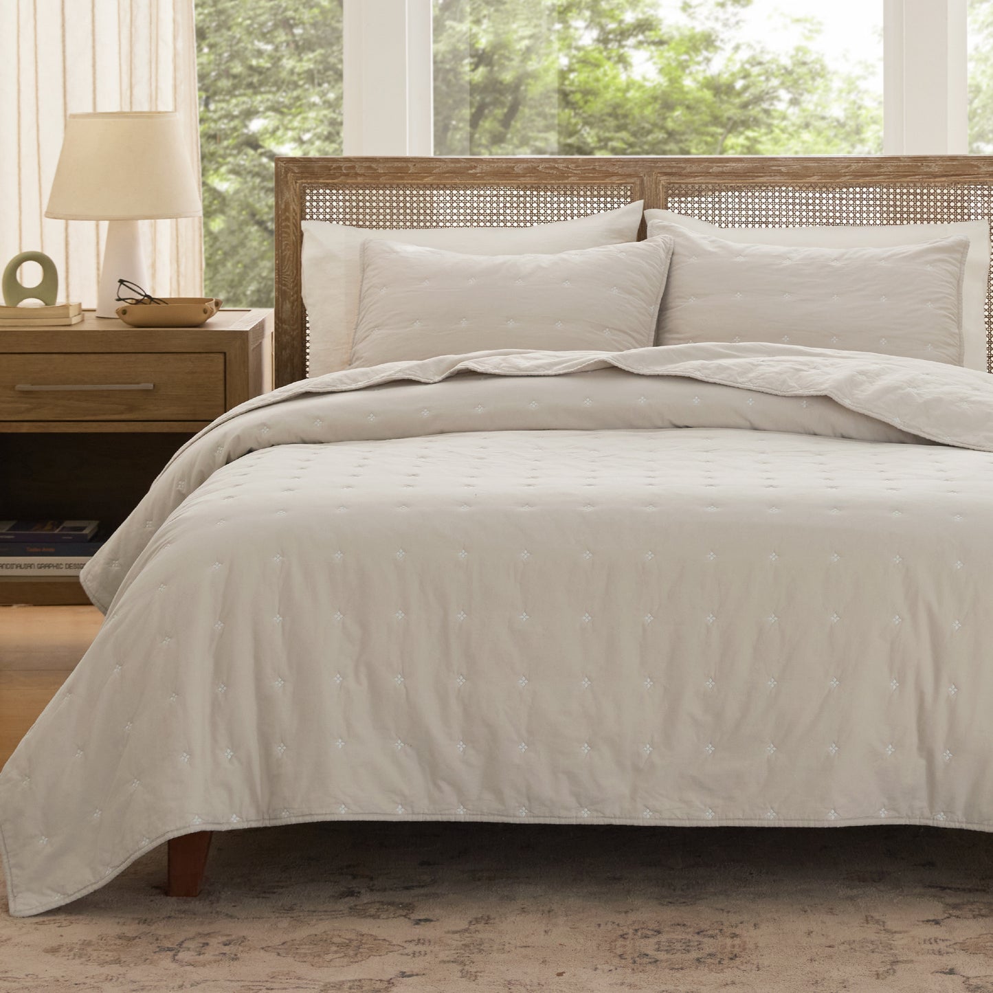 Cotton Clover Quilt Set