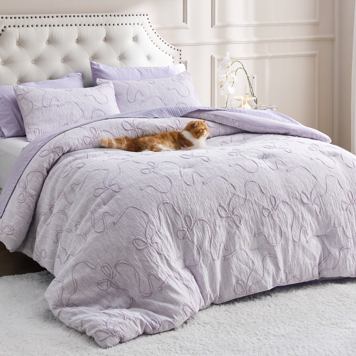 Graceful Bow Jacquard Comforter Set