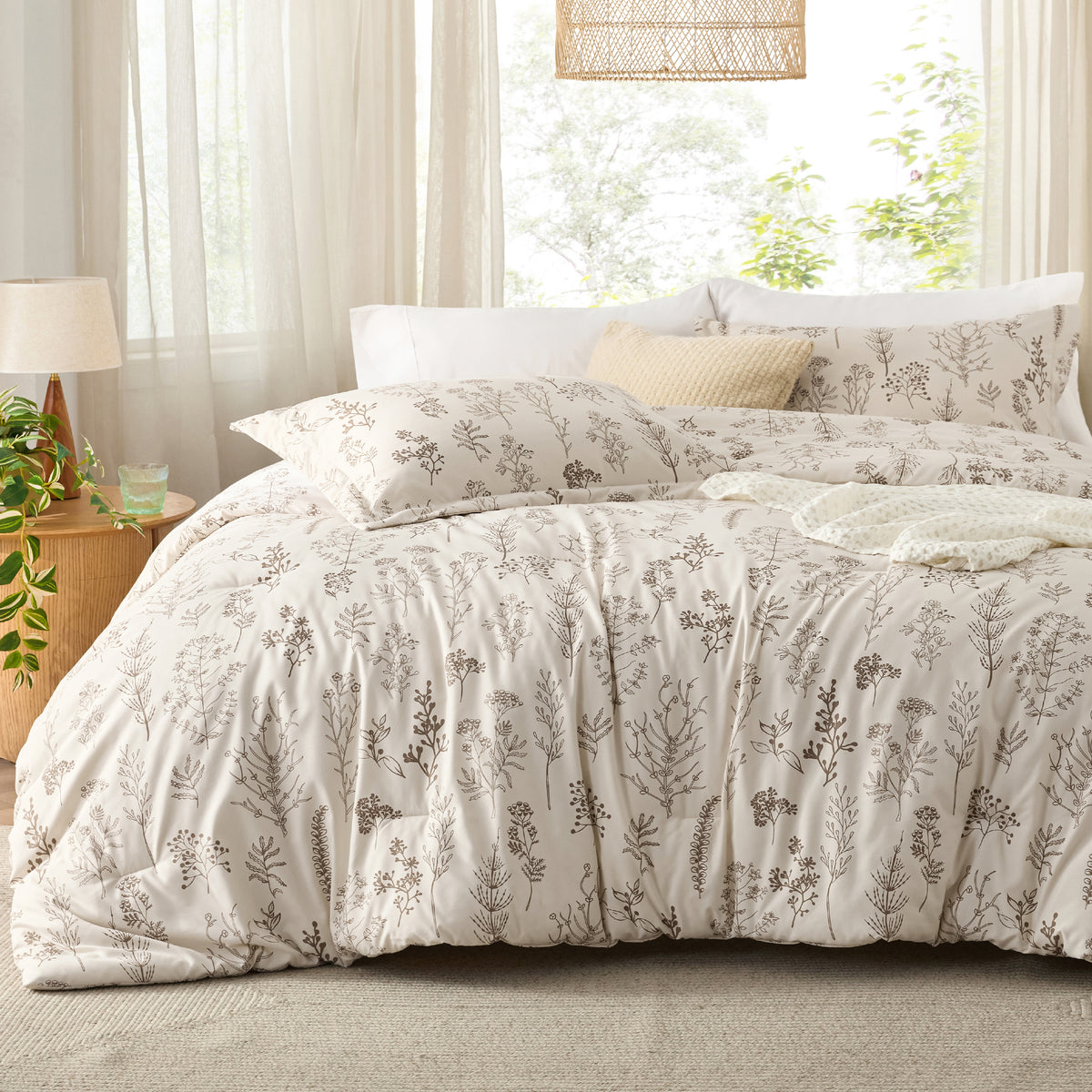 Floral Comforter Set