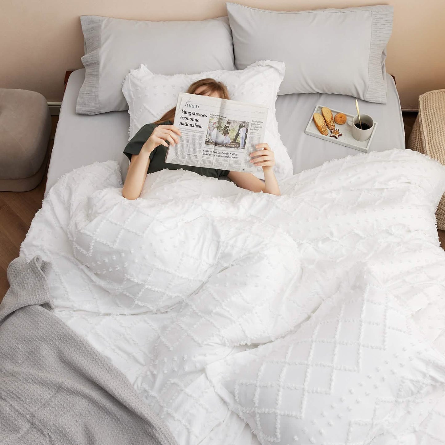 Tufted Embroidery Comforter Set