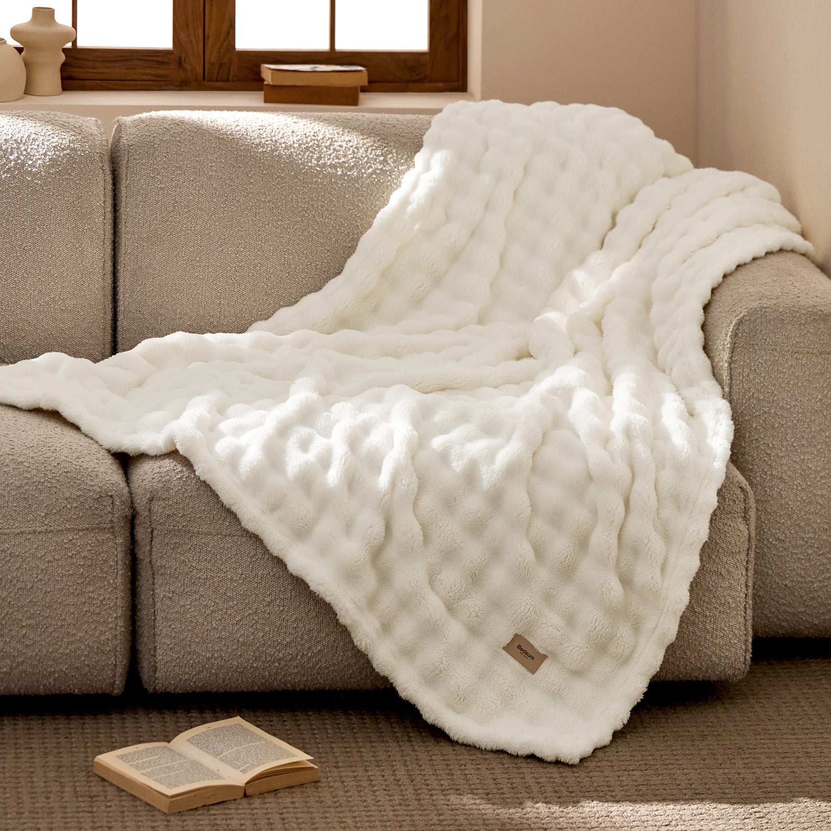 GentleSoft® Cloud Bubble Blanket