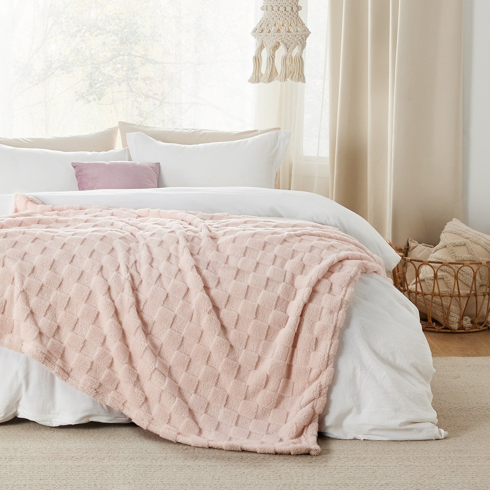 GentleSoft™ Jacquard Shaggy Sherpa Blanket