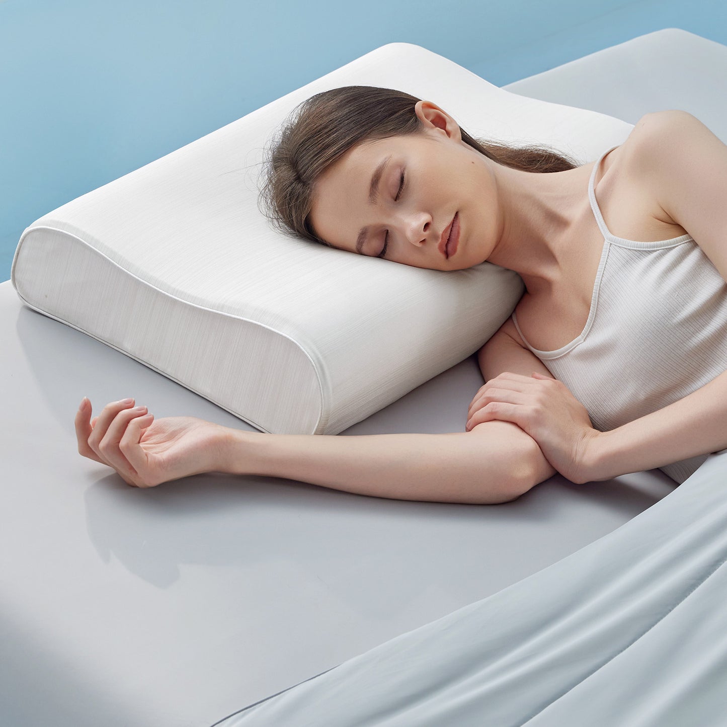 Contoured Cooling Pillow