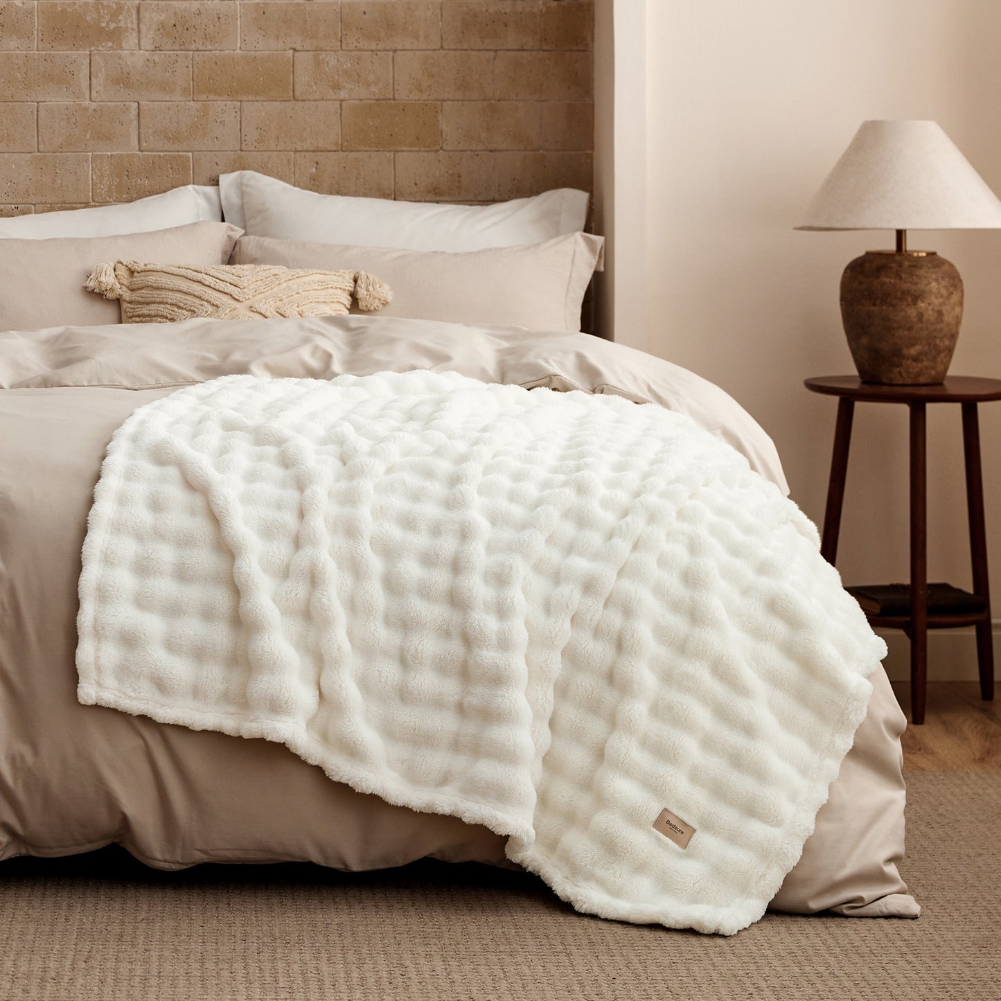 GentleSoft® Cloud Bubble Blanket