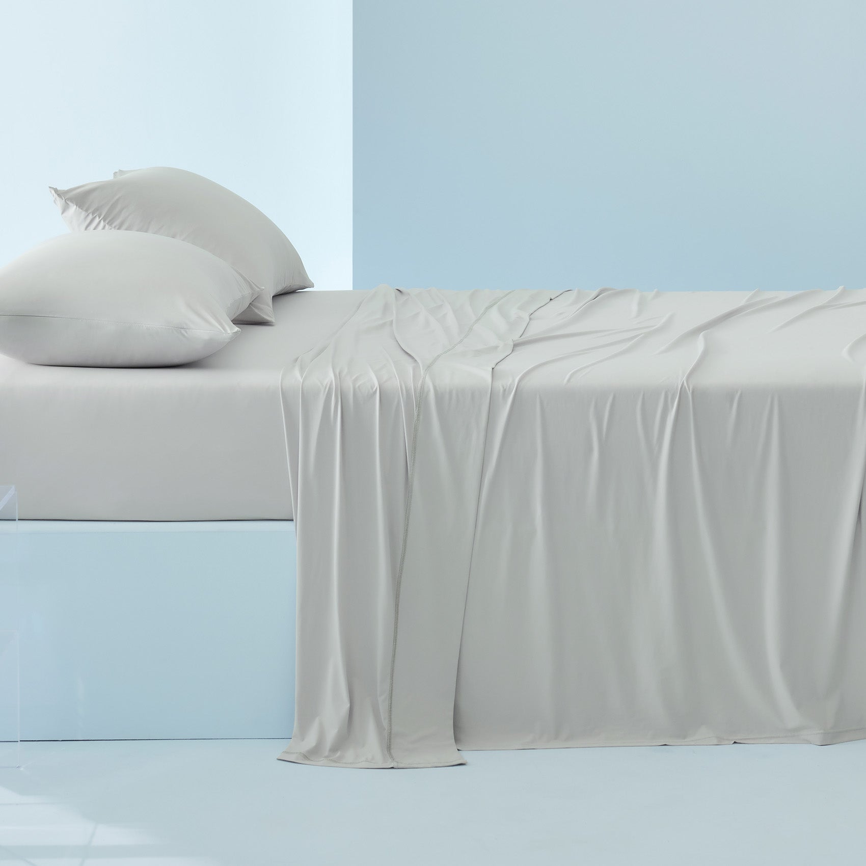 Bedsure 100% Organically Grown Bamboo Viscose Sheets - 18 Inches Deep Pocket Sheets with Elastic Corner, Queen Sheet Set, Ultra-Soft, Silky & Cooling Bedsheets, Oeko-Tex, 4 Pieces, Ivory - Thumbnail 5