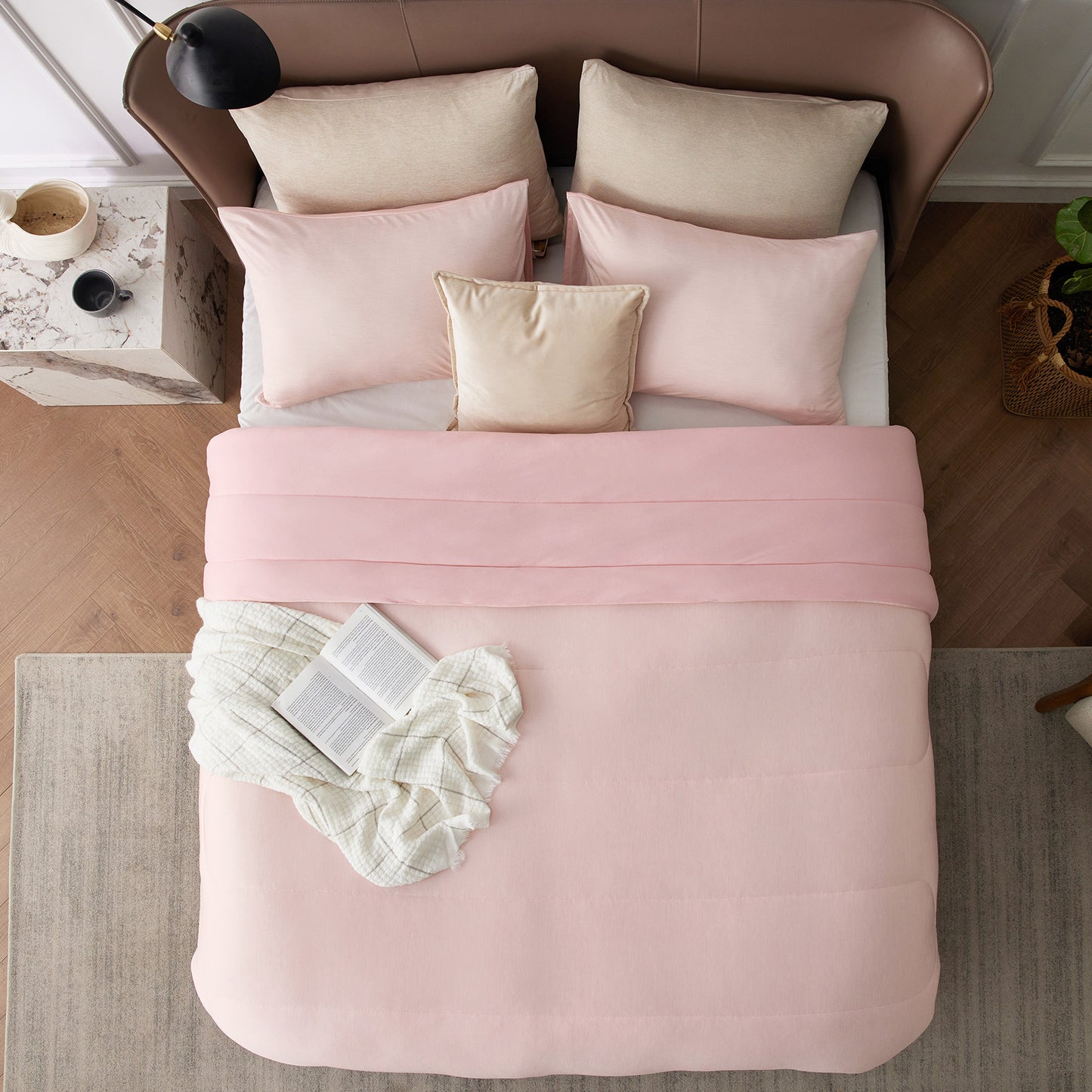 Reversible Warm and Cooling Comforter Set