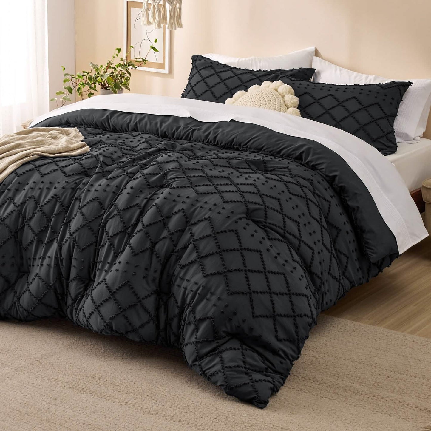 Tufted Embroidery Comforter Set
