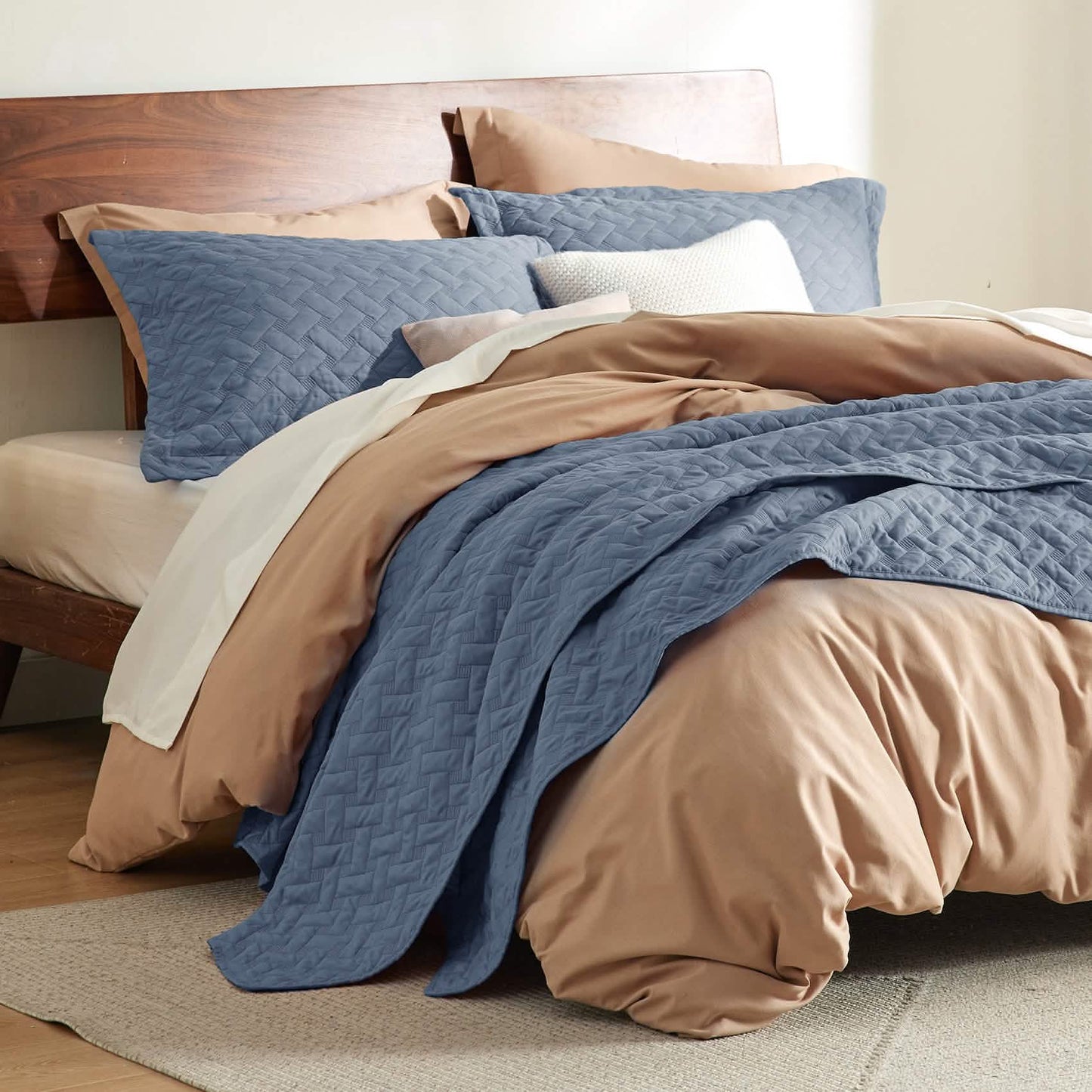 Basket-weave Quilt Set