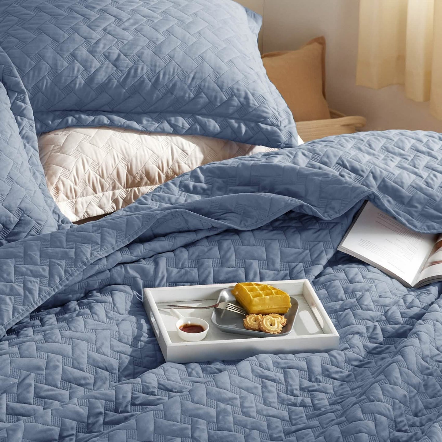 Basket-weave Quilt Set