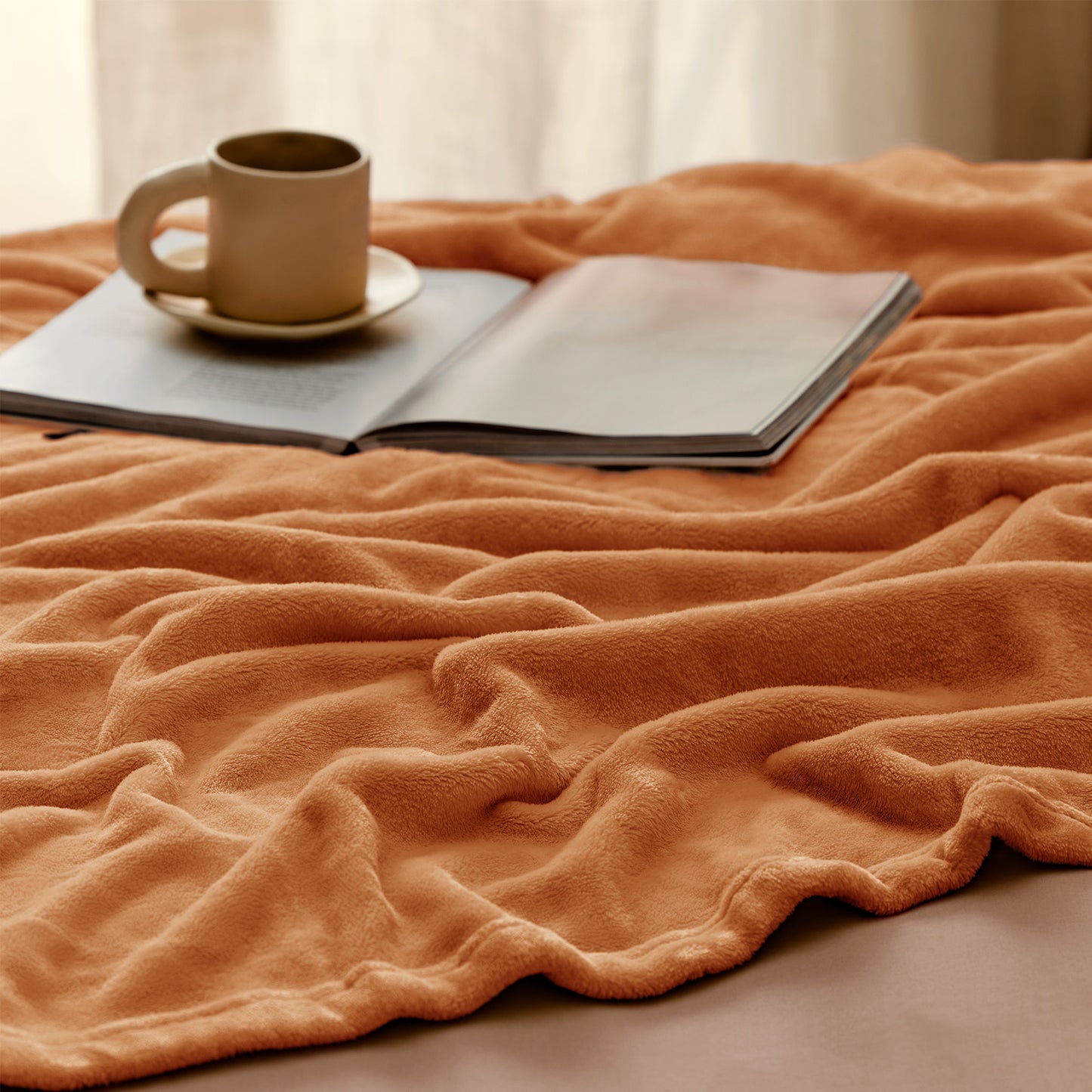Flannel Fleece Blanket 300gsm-2