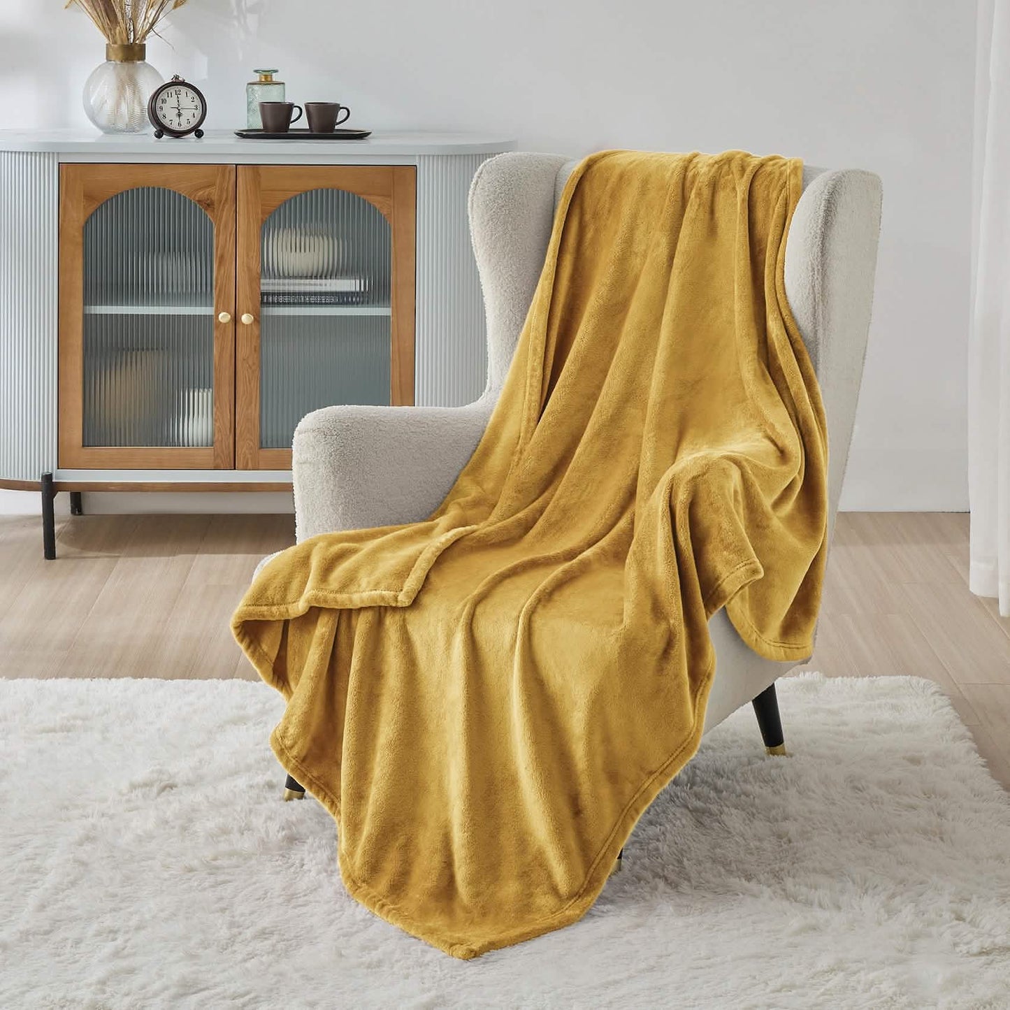 Flannel Fleece Blanket 300gsm-2