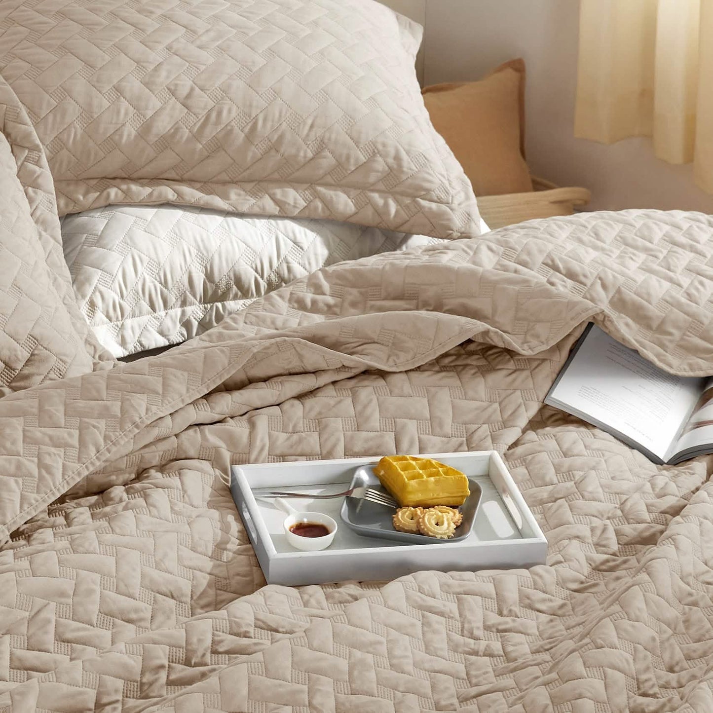 Basket-weave Quilt Set